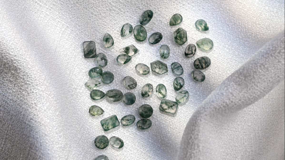 Why Choose a Moss Agate Engagement Ring