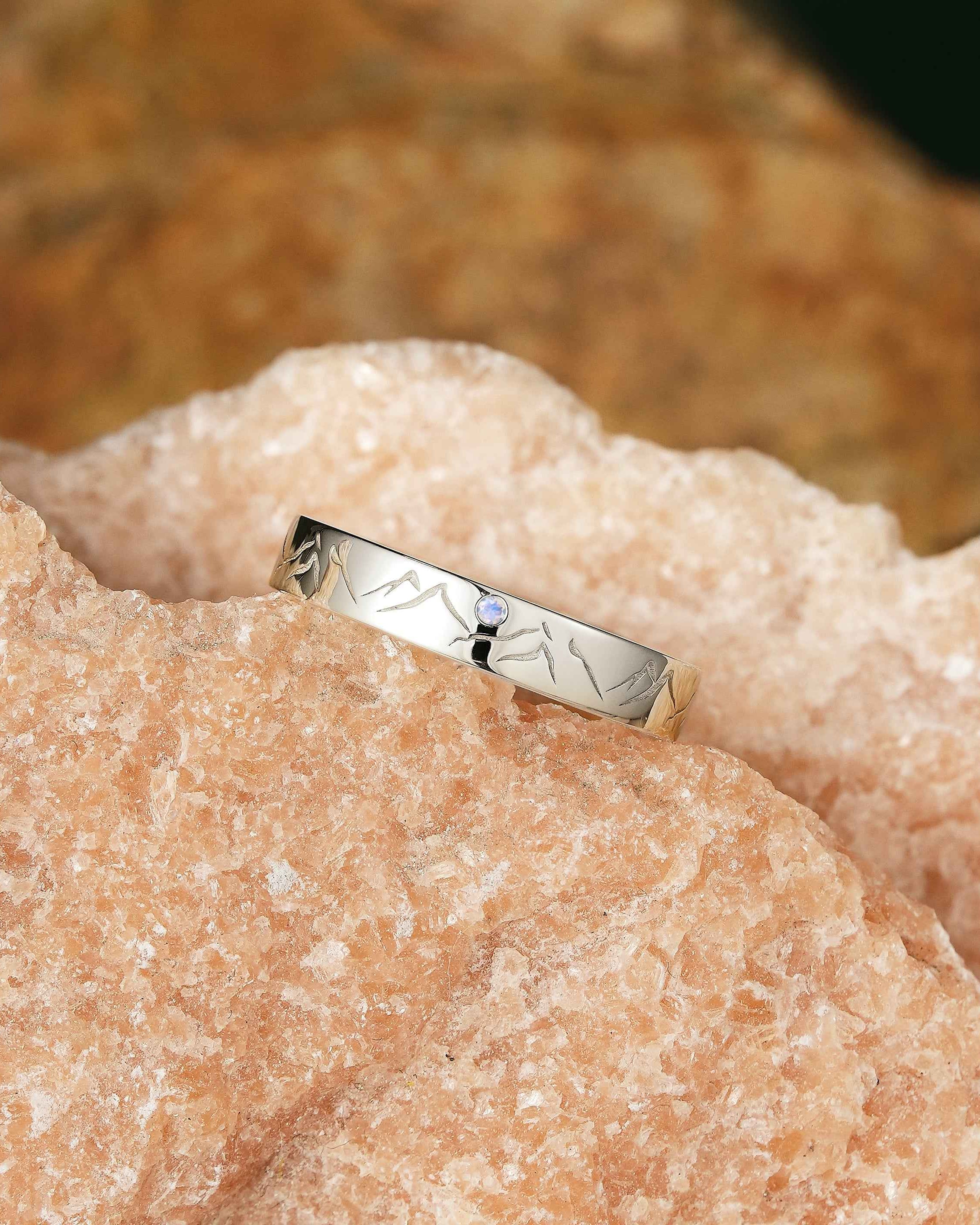 Mountain Inspired | Mountain Range Design Wedding Band Full Moon