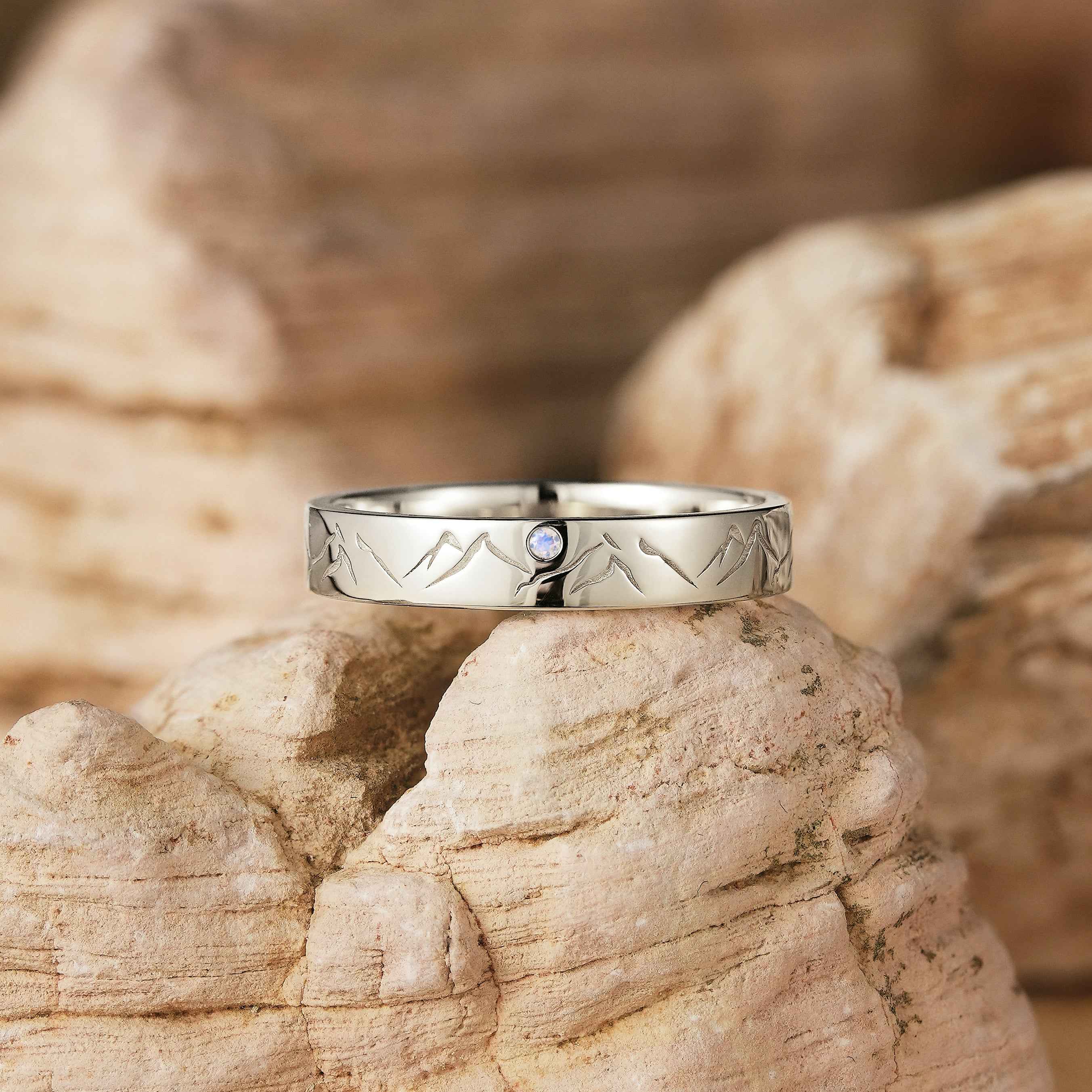 Mountain Inspired | Mountain Range Design Wedding Band Full Moon