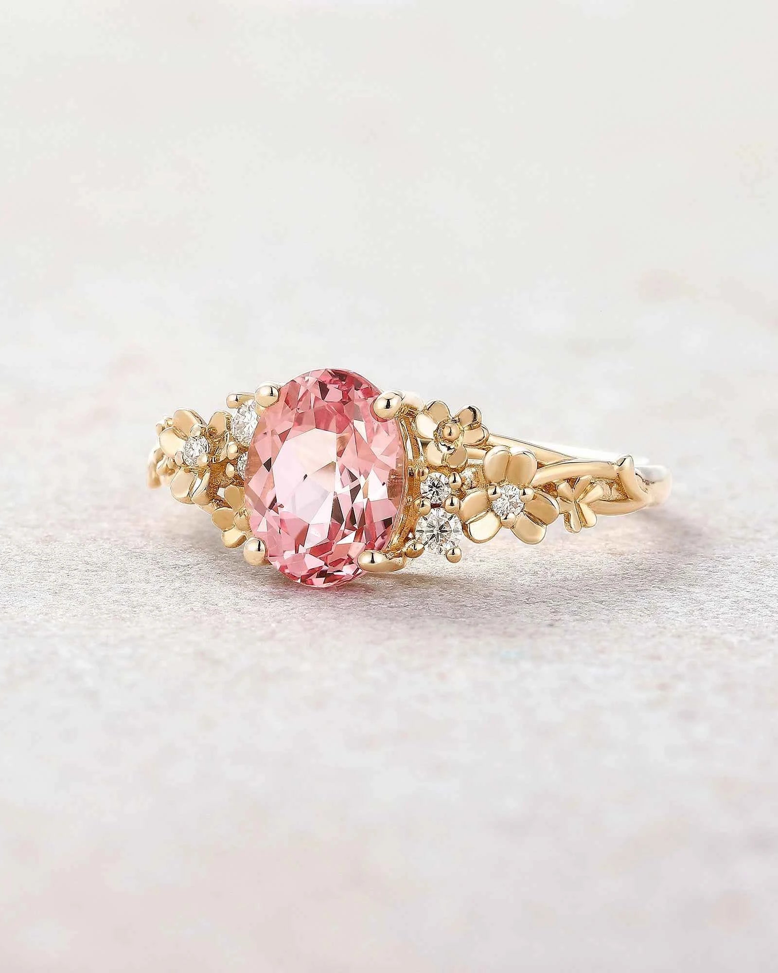 Leaf Inspired | Leaf Clover Design Papalacha Engagement Ring Set