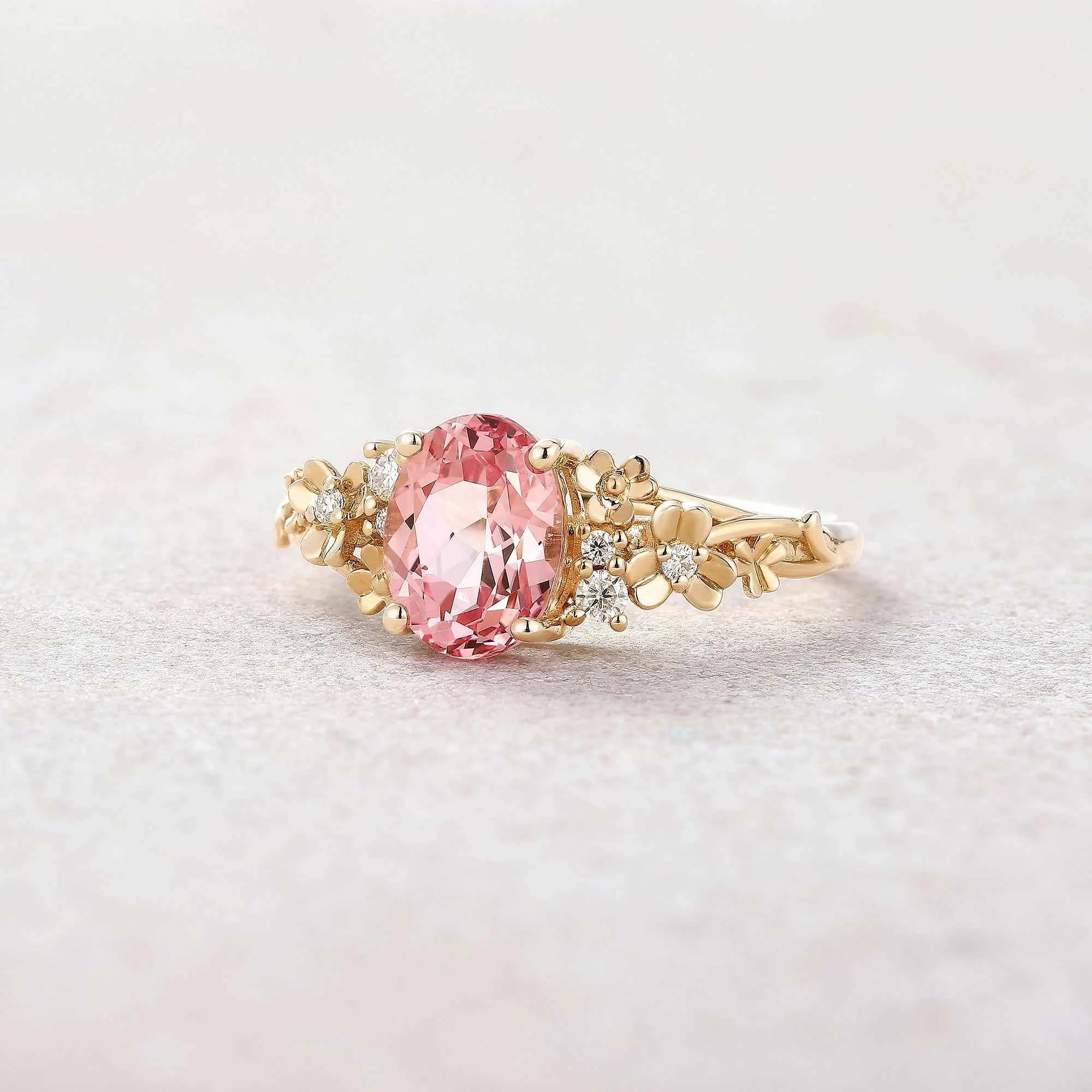 Leaf Inspired | Leaf Clover Design Papalacha Engagement Ring Set