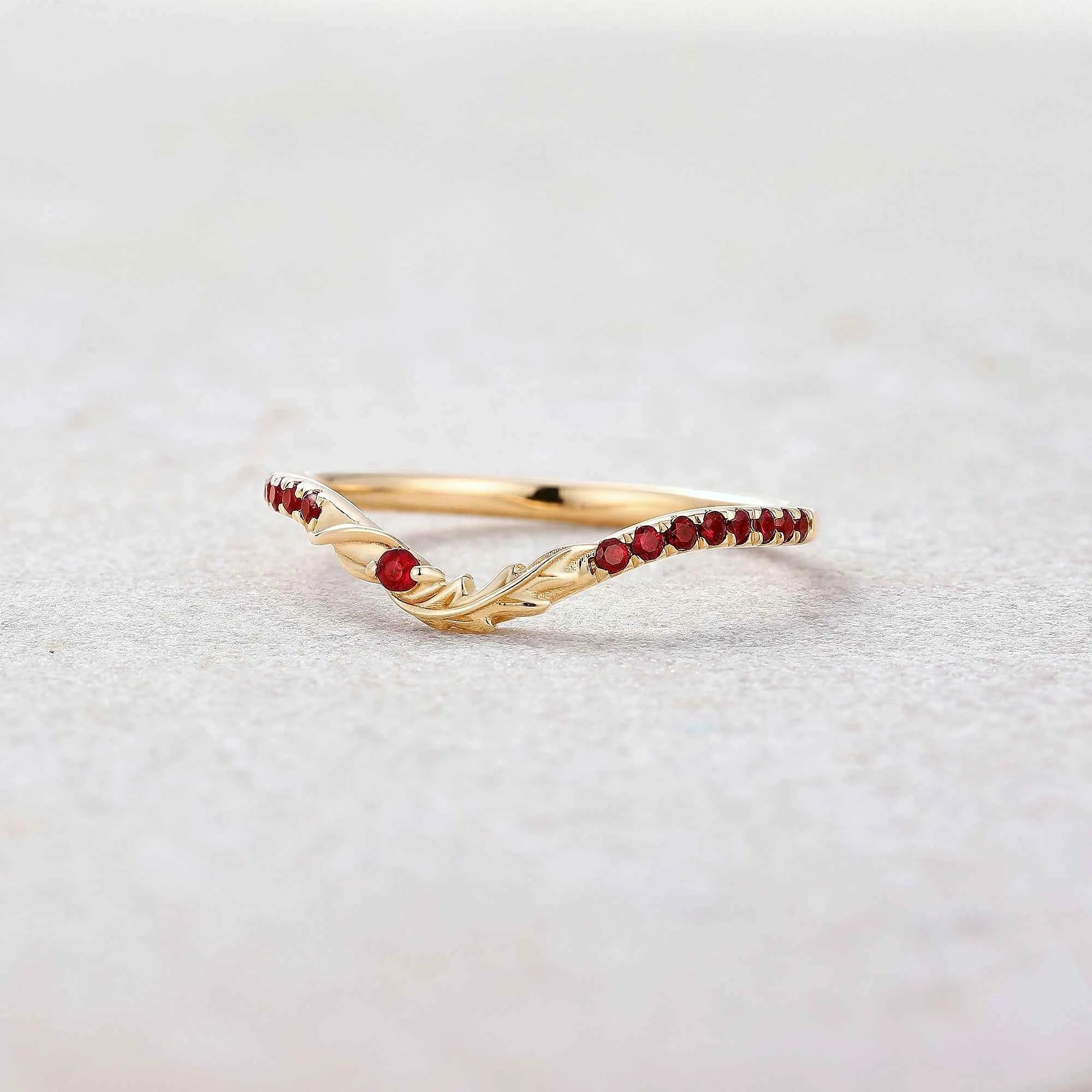 Floral Inspired | Poppy Design Moissanite Curved Wedding Band