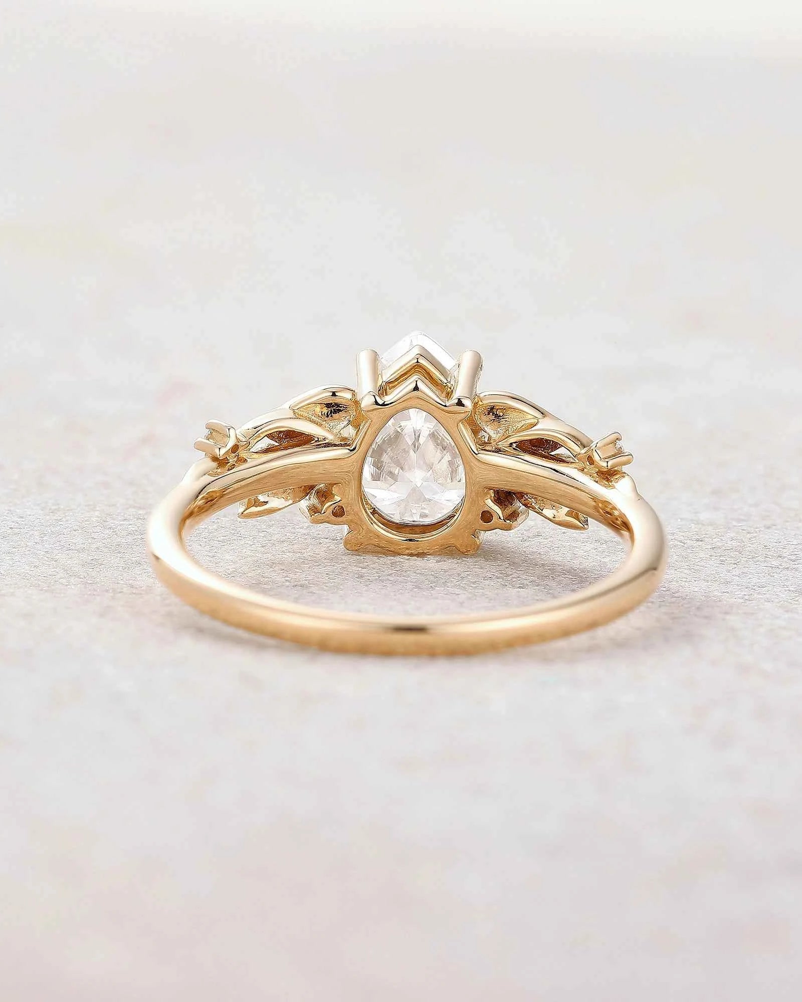 Leaf Inspired | Moning Glory Leaf Design Moissanite Engagement Ring