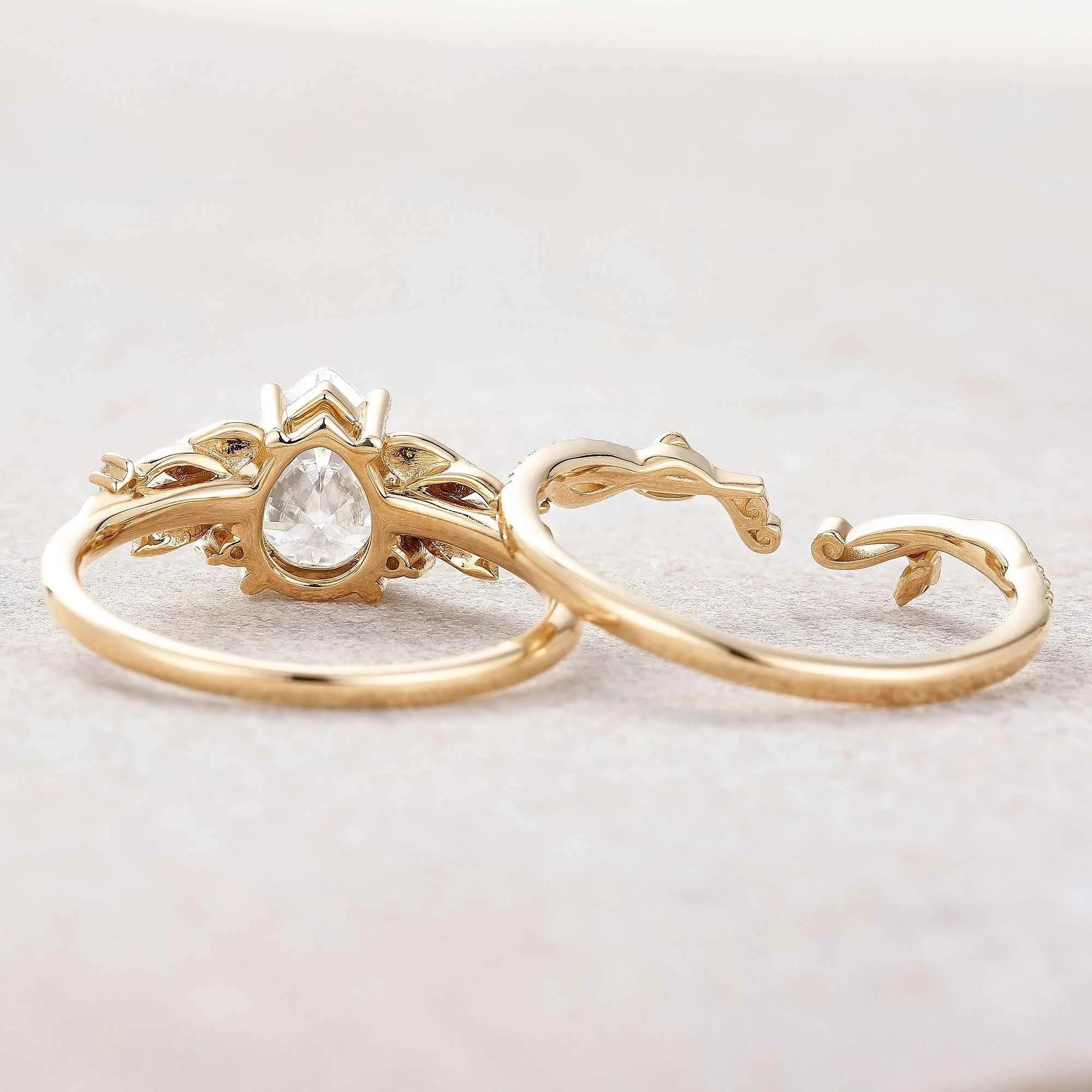 Leaf Inspired | Moning Glory Leaf Design Moissanite Engagement Ring Set