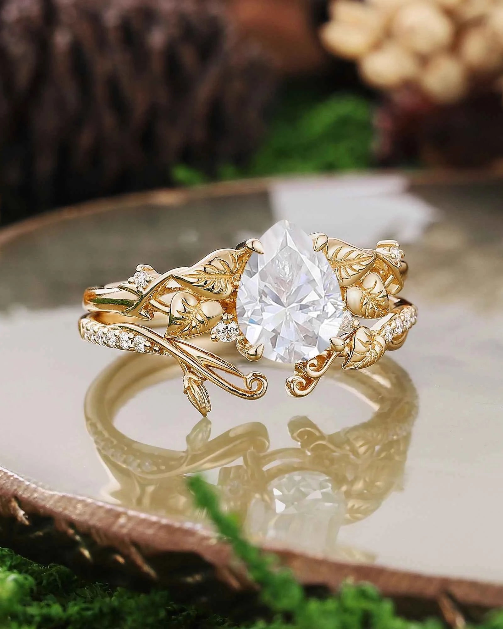 Leaf Inspired | Moning Glory Leaf Design Moissanite Engagement Ring Set