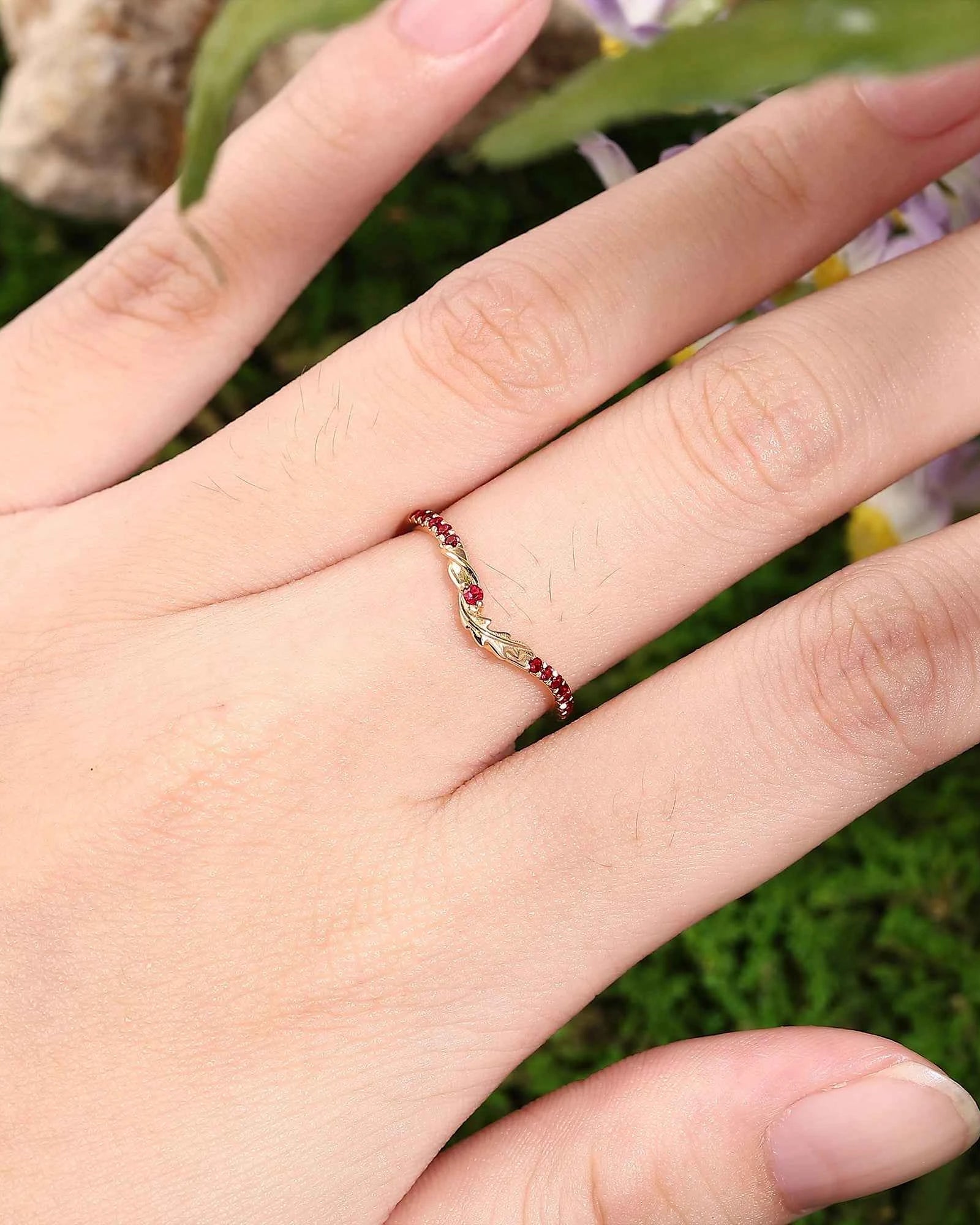 Floral Inspired | Poppy Design Moissanite Curved Wedding Band