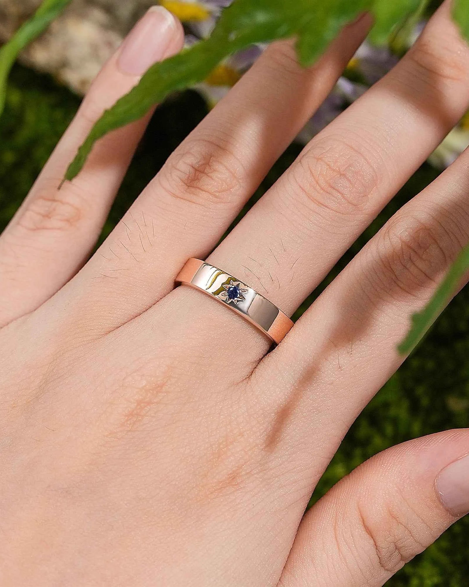 Star Inspired | Sandstone Mens Wedding Band