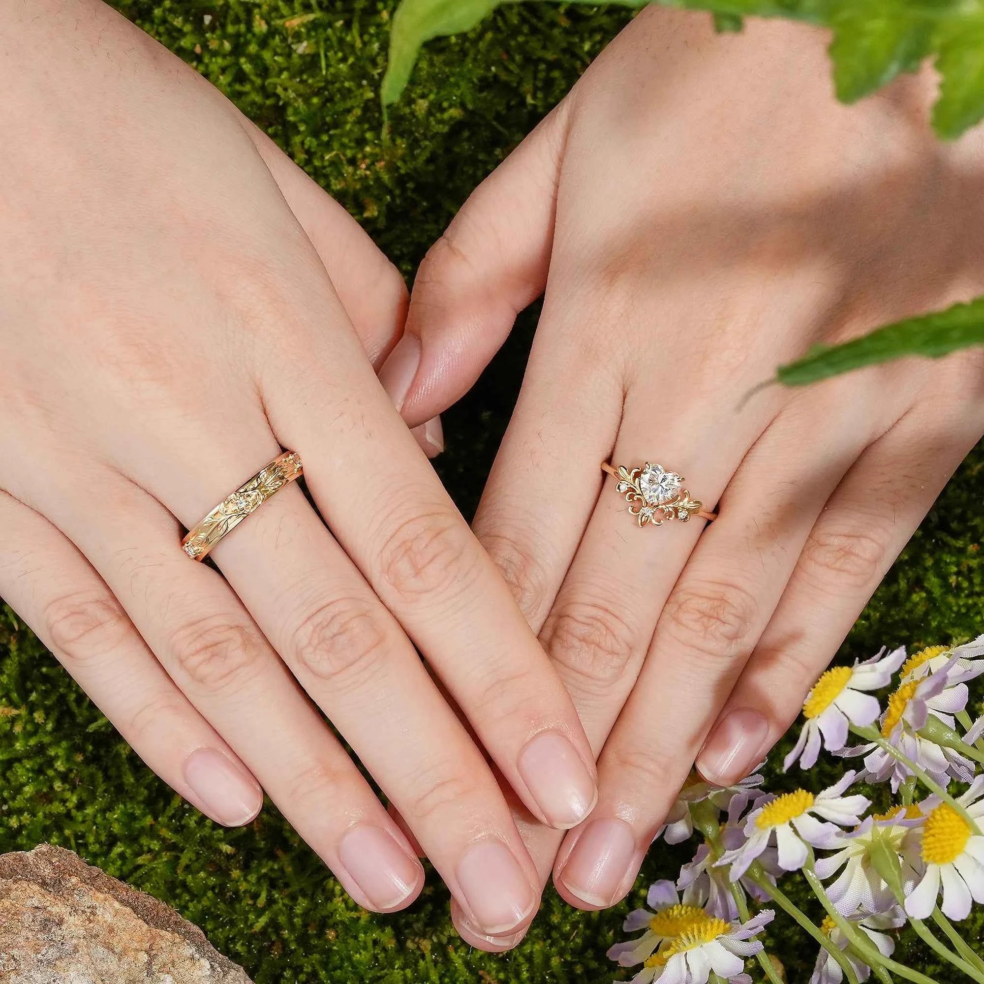 Floral Inspired | 2pcs Moning Glory Design Moissanite Couple Rings