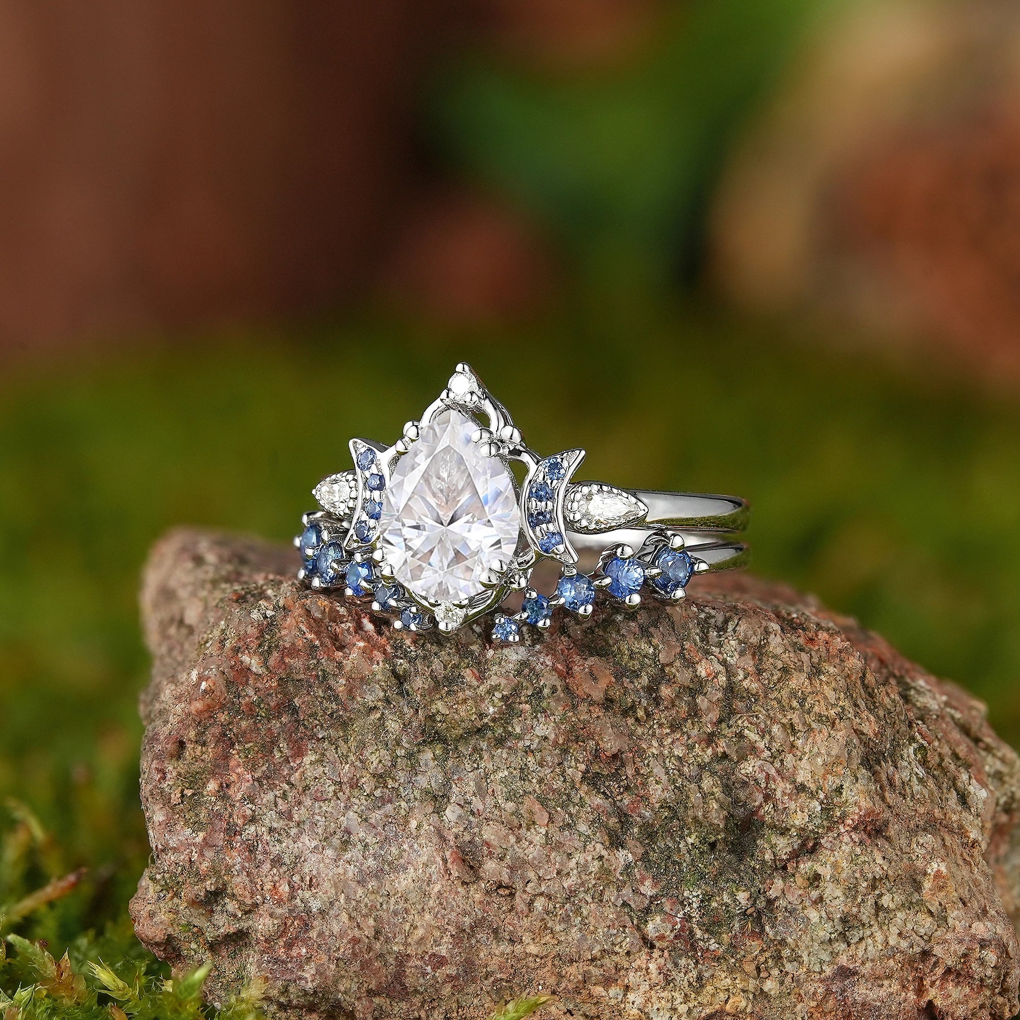 Moon Inspired | 2pcs Moissanite Moon Design Engagement Ring Set - LCCjewelry