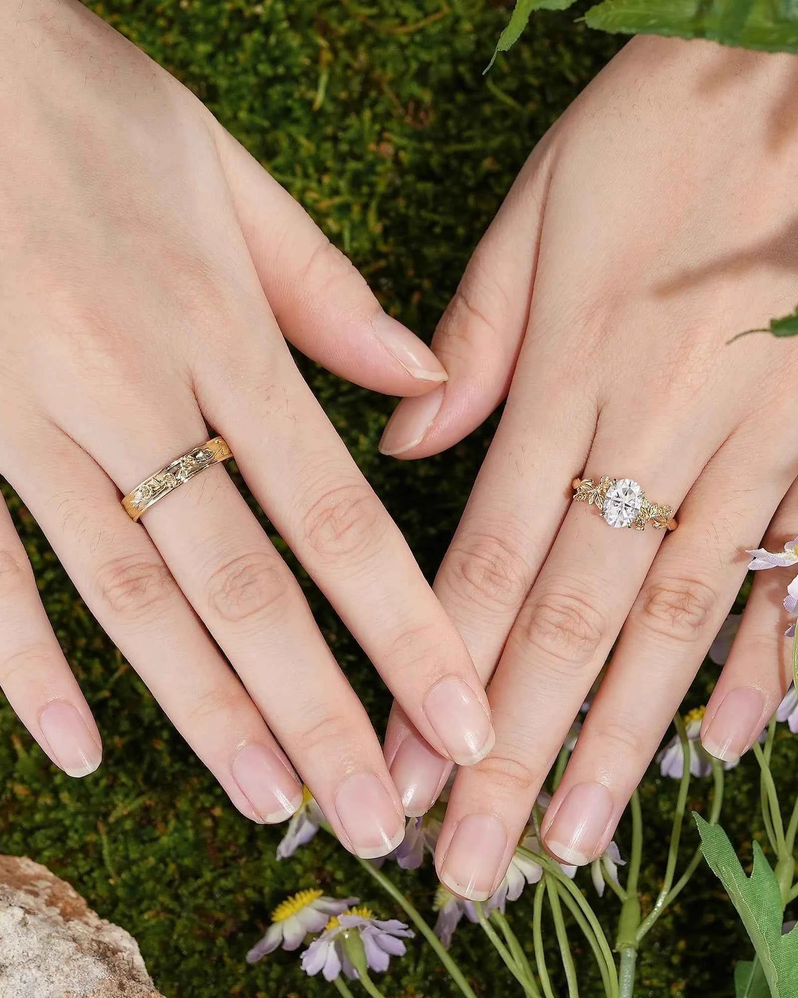 Floral Inspired | 2pcs Daffodils Design Moissanite Couple Rings