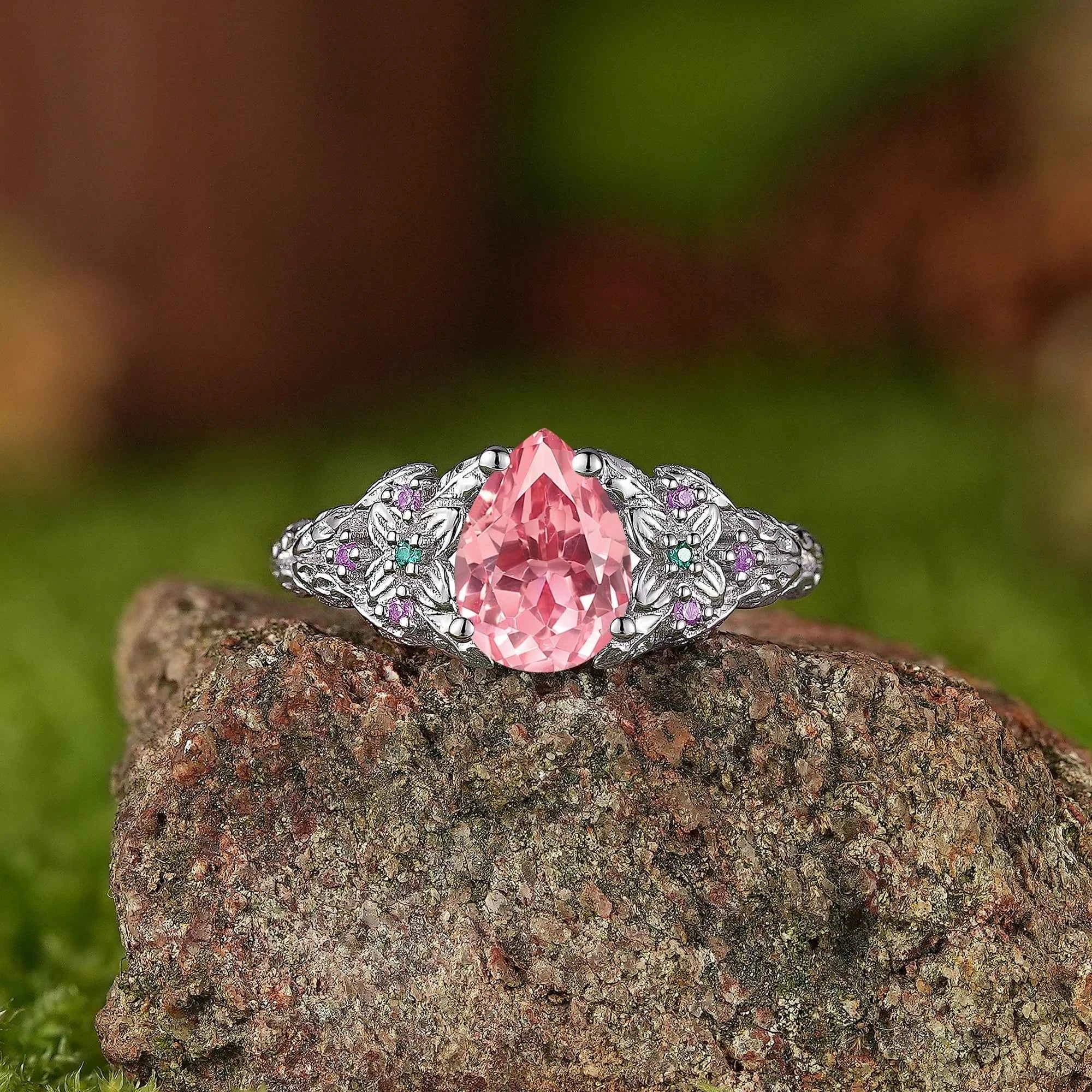 Leaf Inspired | Leaf Clover Design Papalacha Engagement Ring