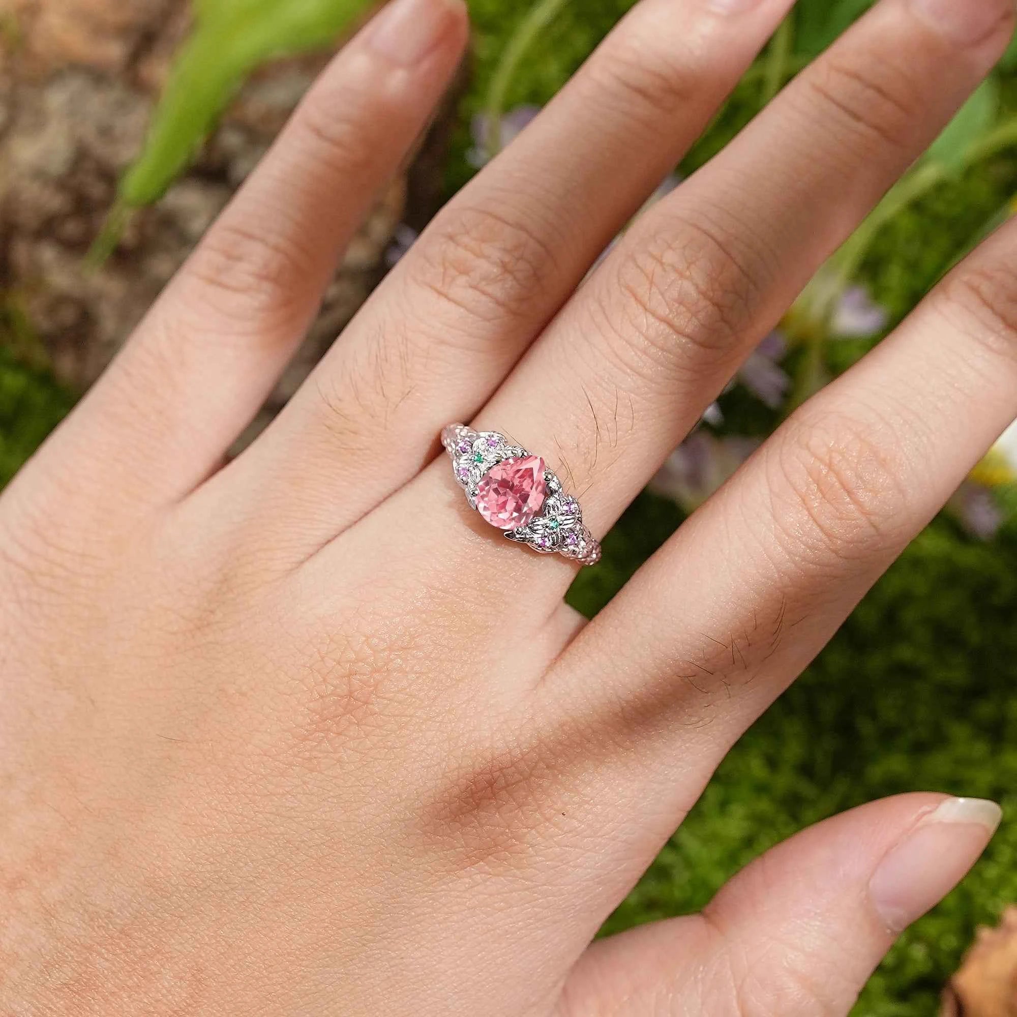 Leaf Inspired | Leaf Clover Design Papalacha Engagement Ring