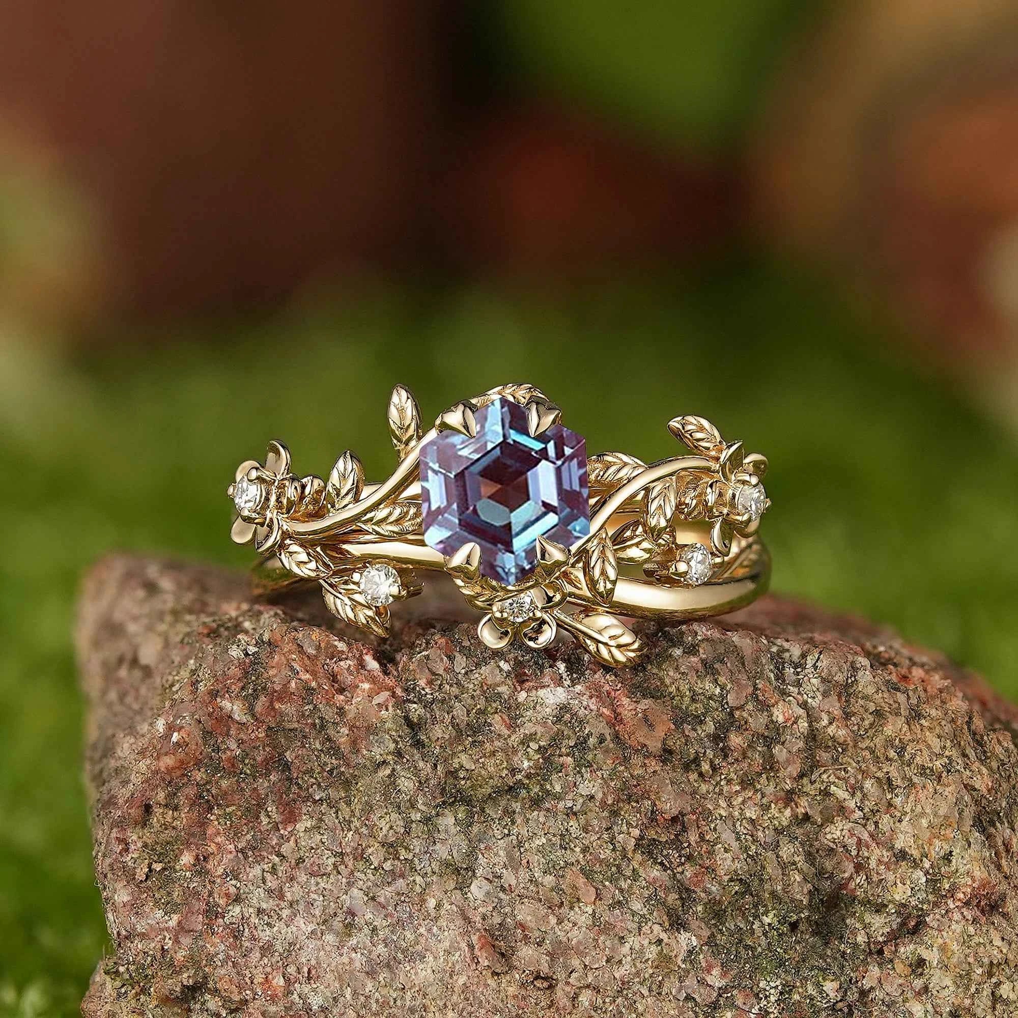 LCCjewelry | Nature Inspired Leaf Floral Alexandrite Wedding Ring Set