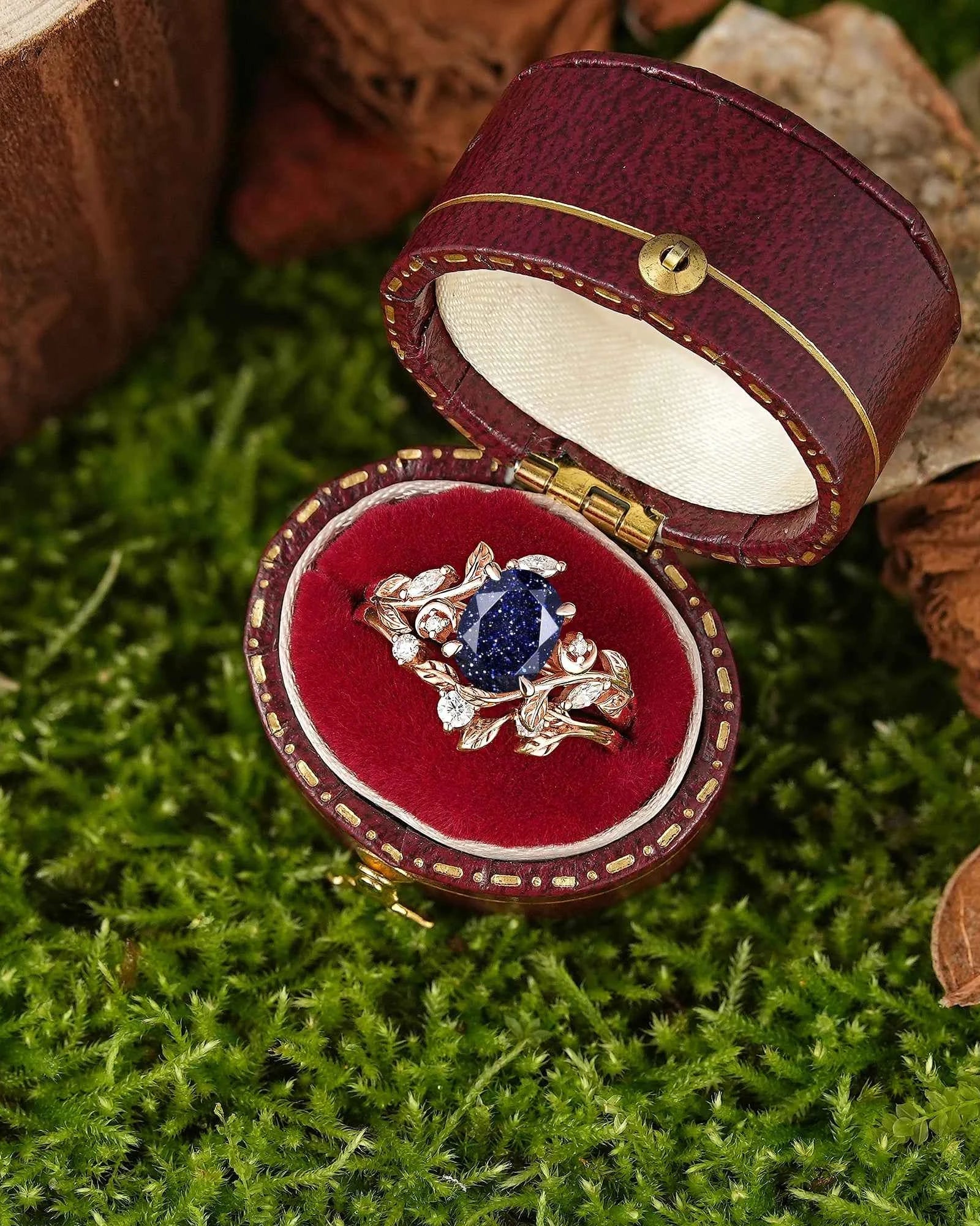 LCCjewelry | Sapphire Leaf and Moon Engagement Ring Set