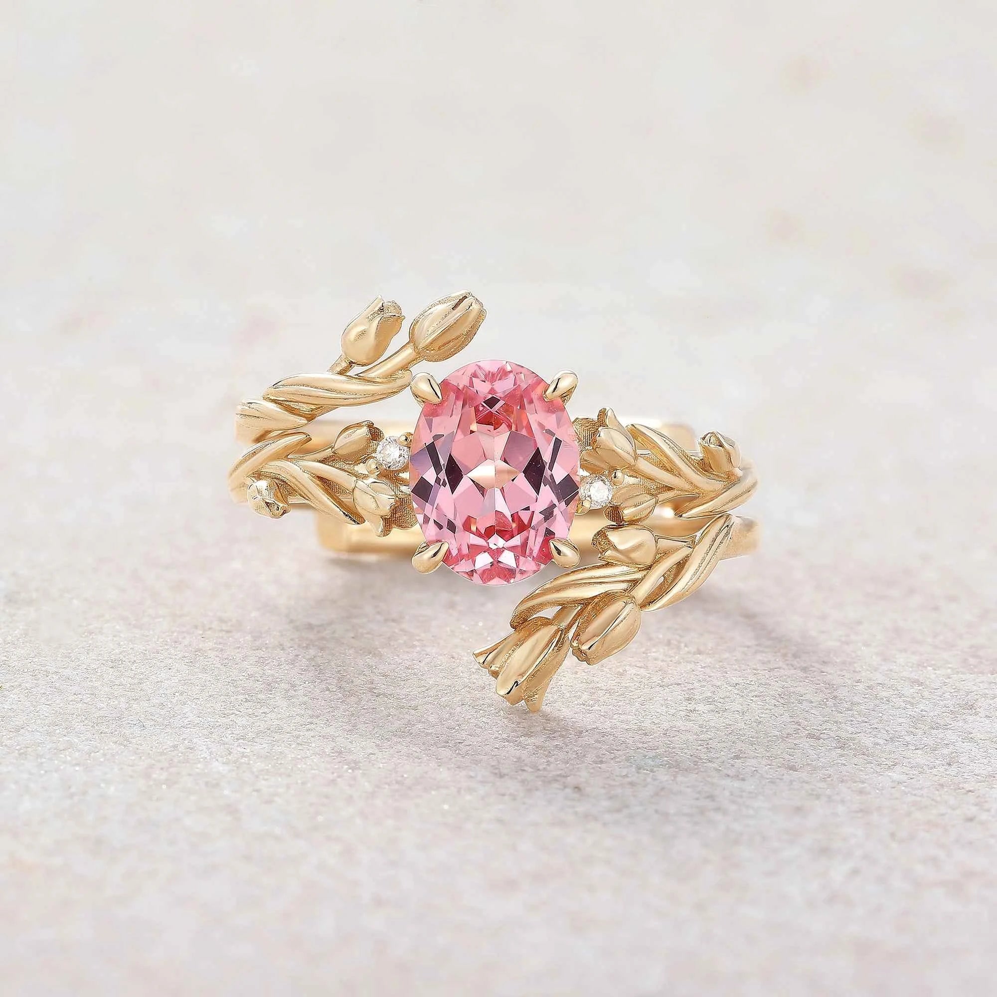 Floral Inspired | 2pc Papalacha Tulip Engagement Ring Set