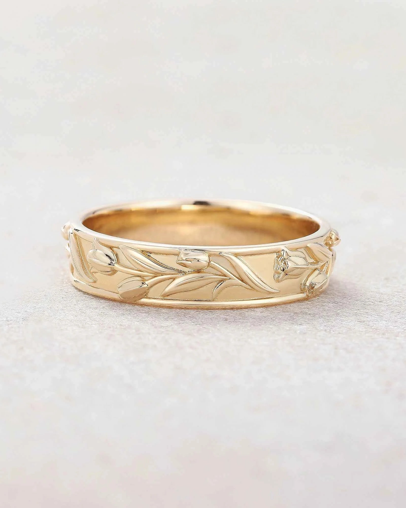 Floral Inspired | 5mm Tulip Design Mens Wedding Band