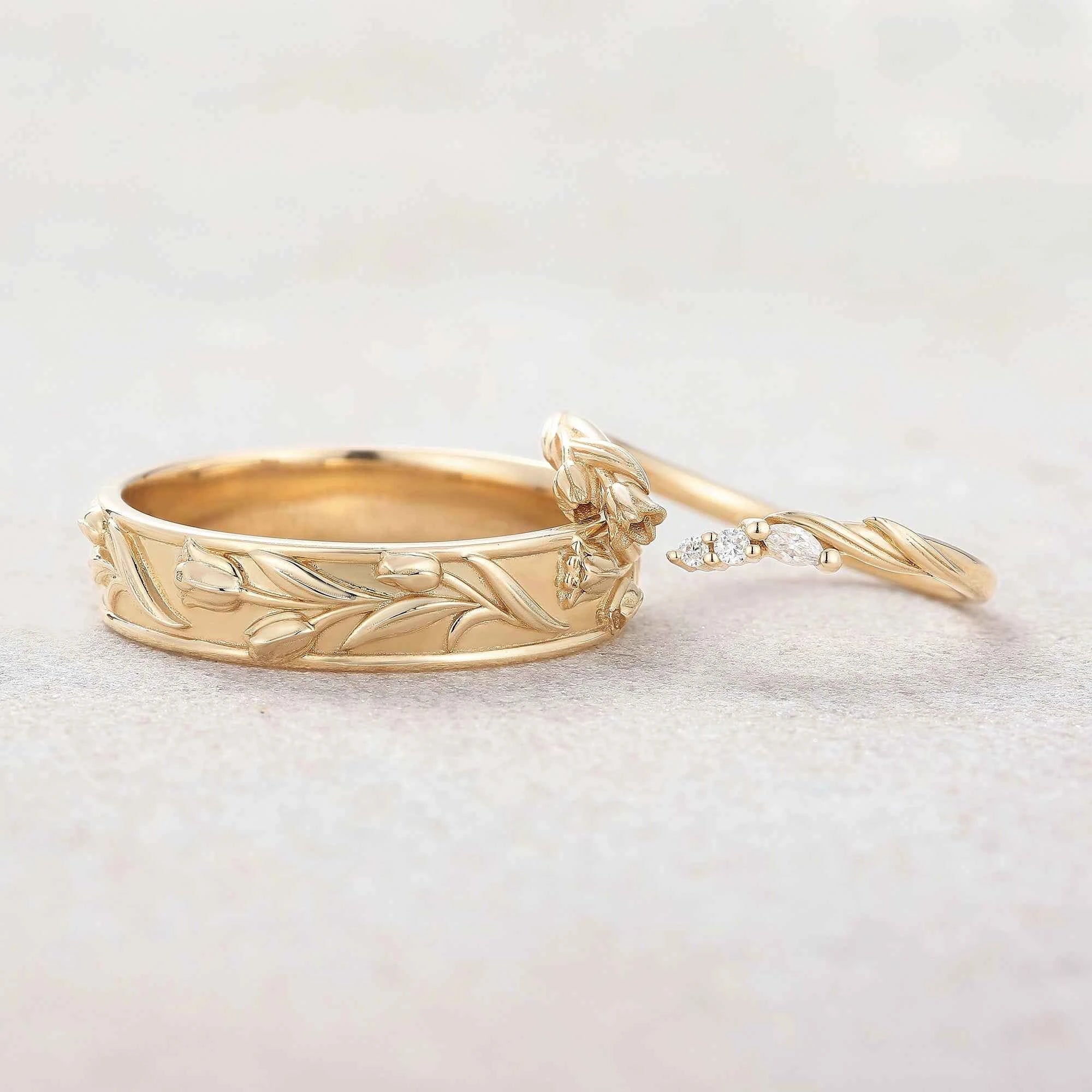 Floral Inspired | 2pc Tulip Flower Design Wedding Ring Set