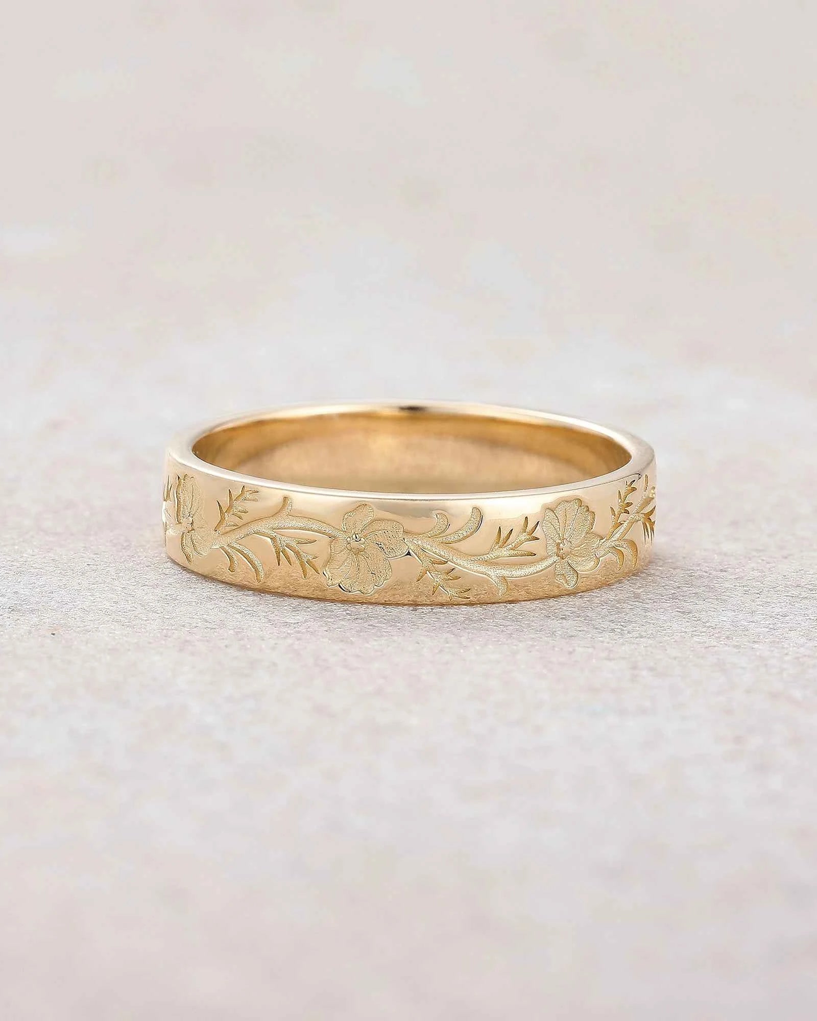 Floral Inspired | Cosmos Design Gold Wedding Band