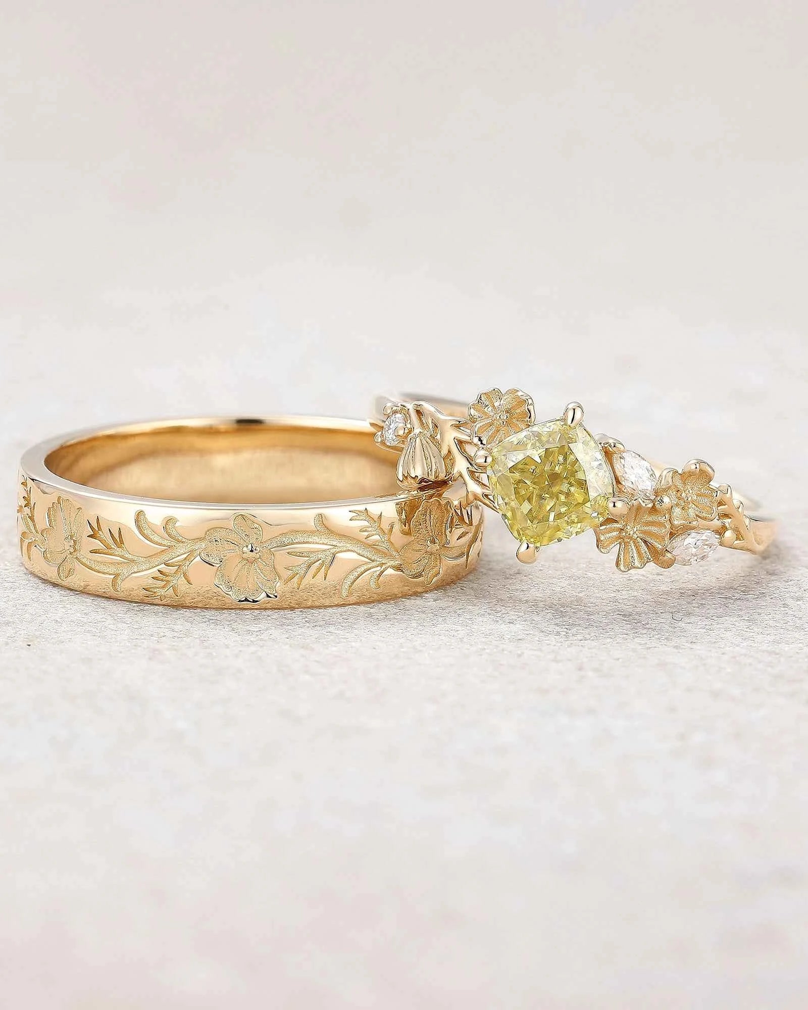 Floral Inspired | 2pcs Cosmos Design Moissanite Couple Rings