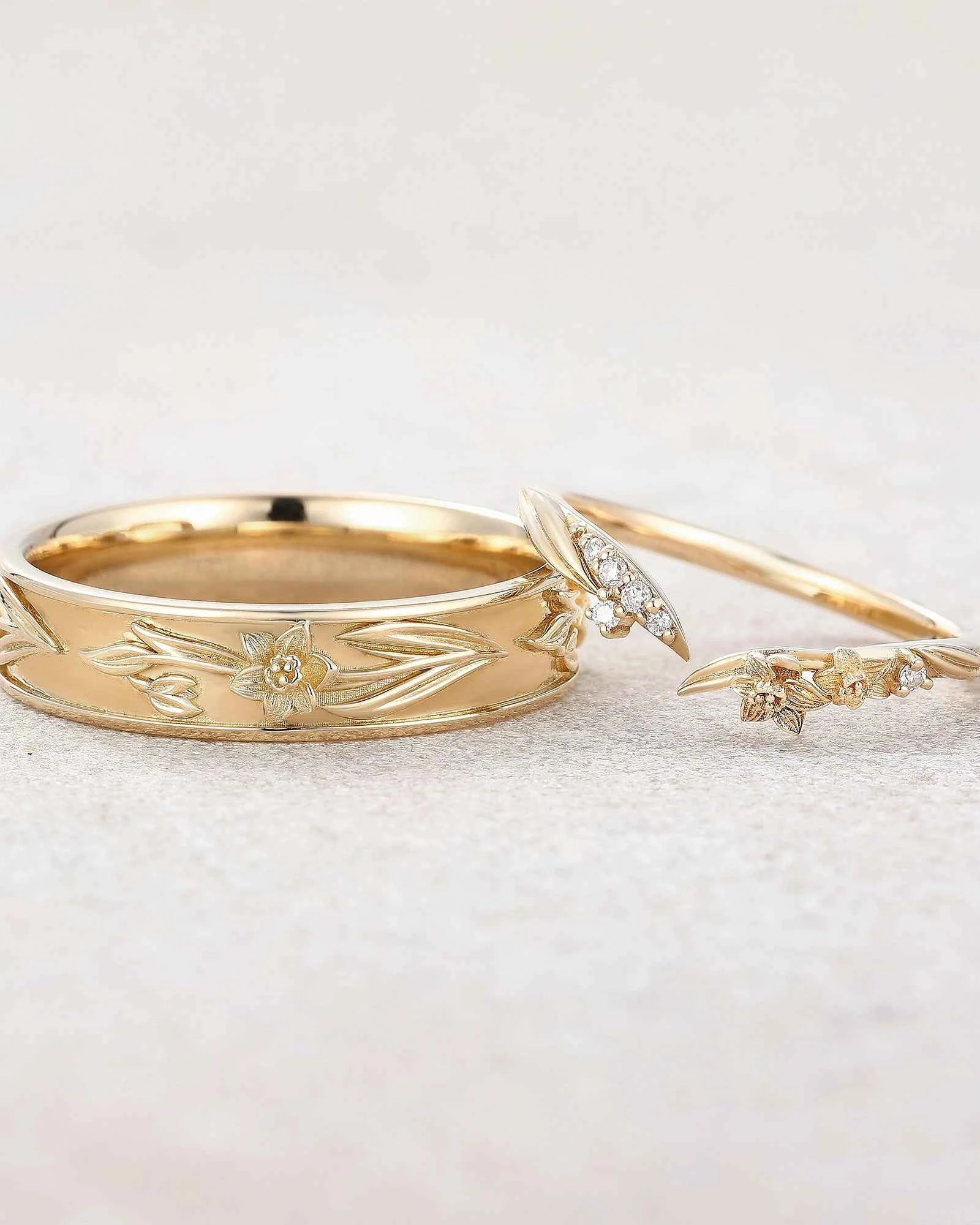 Floral Inspired | 2pc Daffodils Flower Design Wedding Ring Set