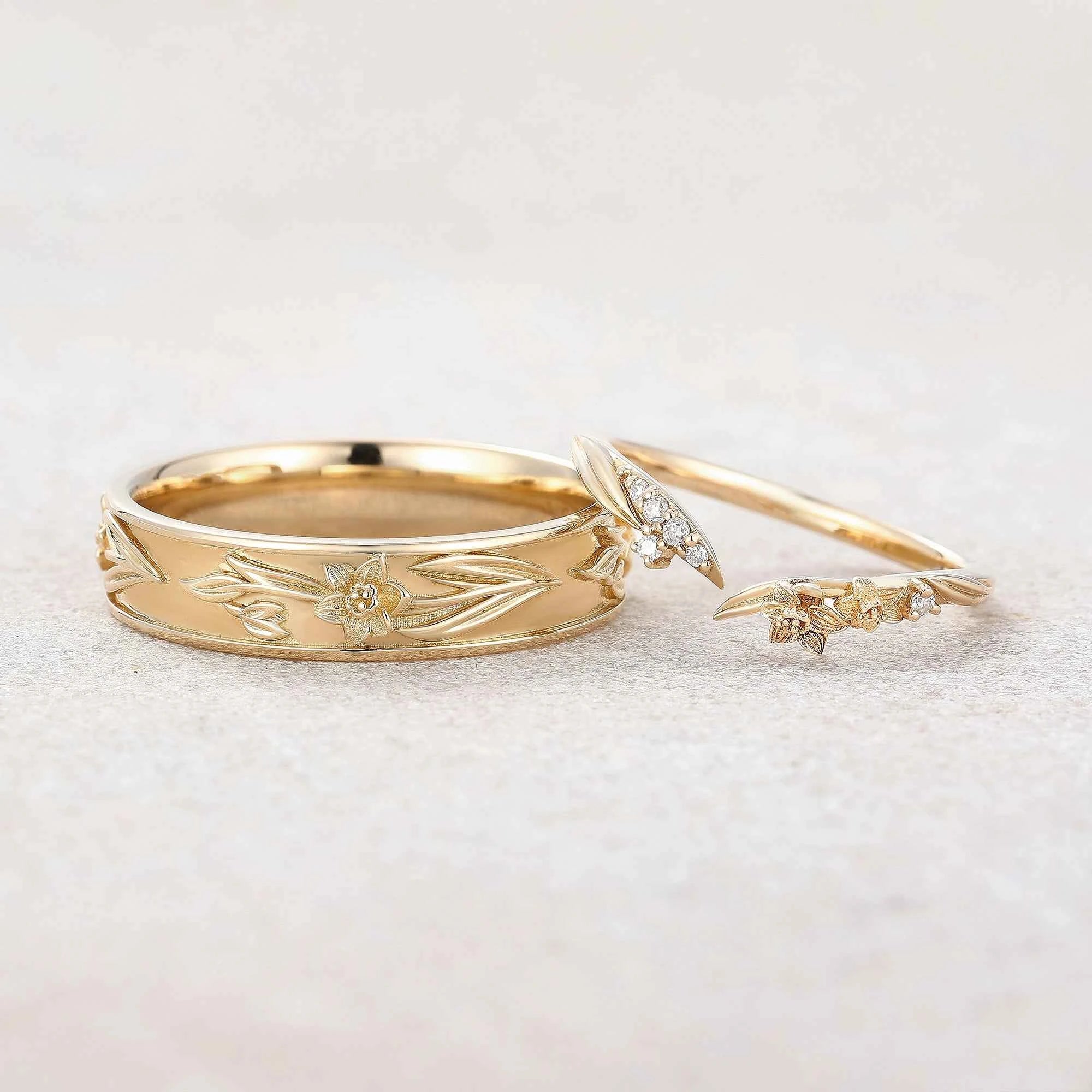 Floral Inspired | 2pc Daffodils Flower Design Wedding Ring Set