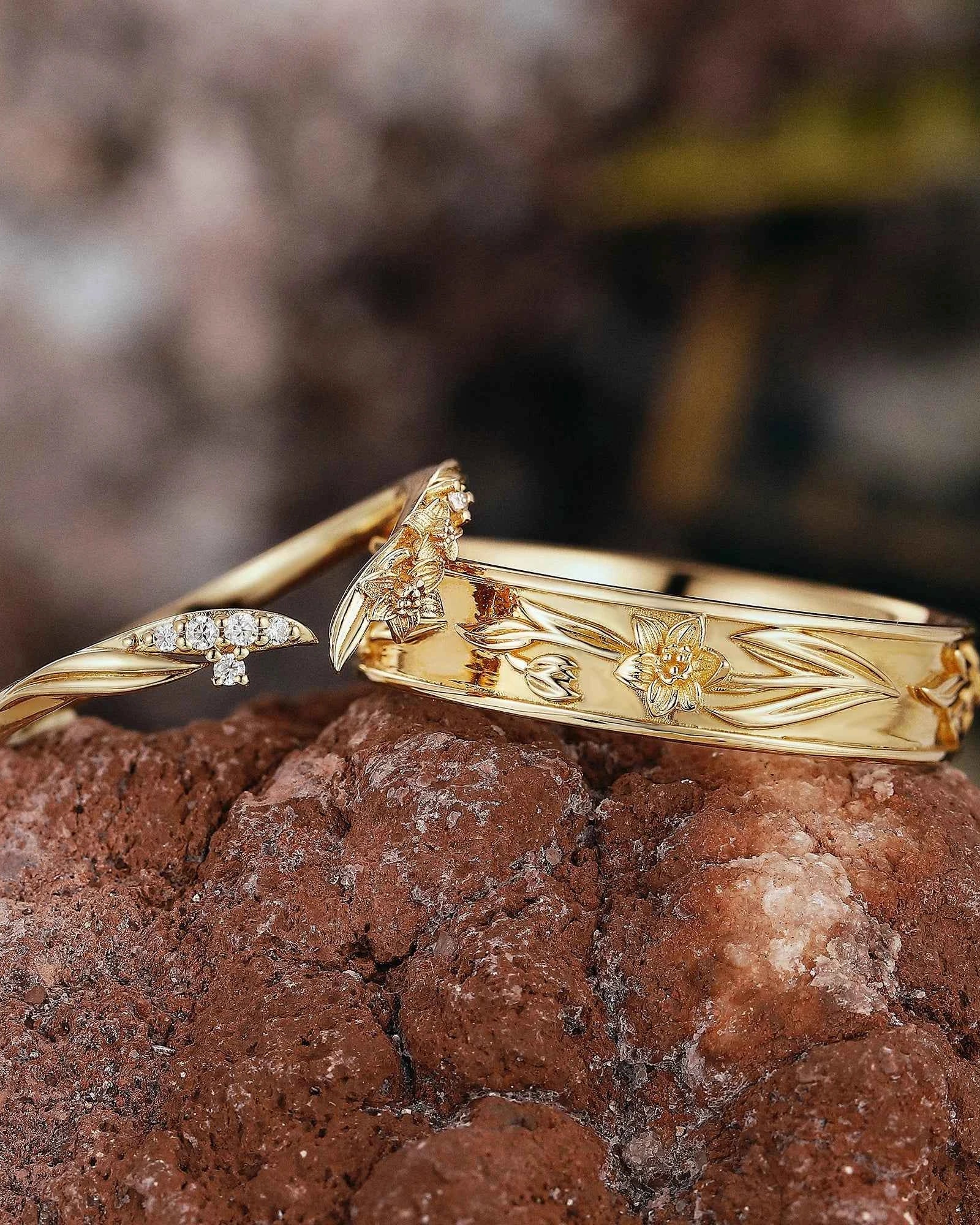 Floral Inspired | 2pc Daffodils Flower Design Wedding Ring Set