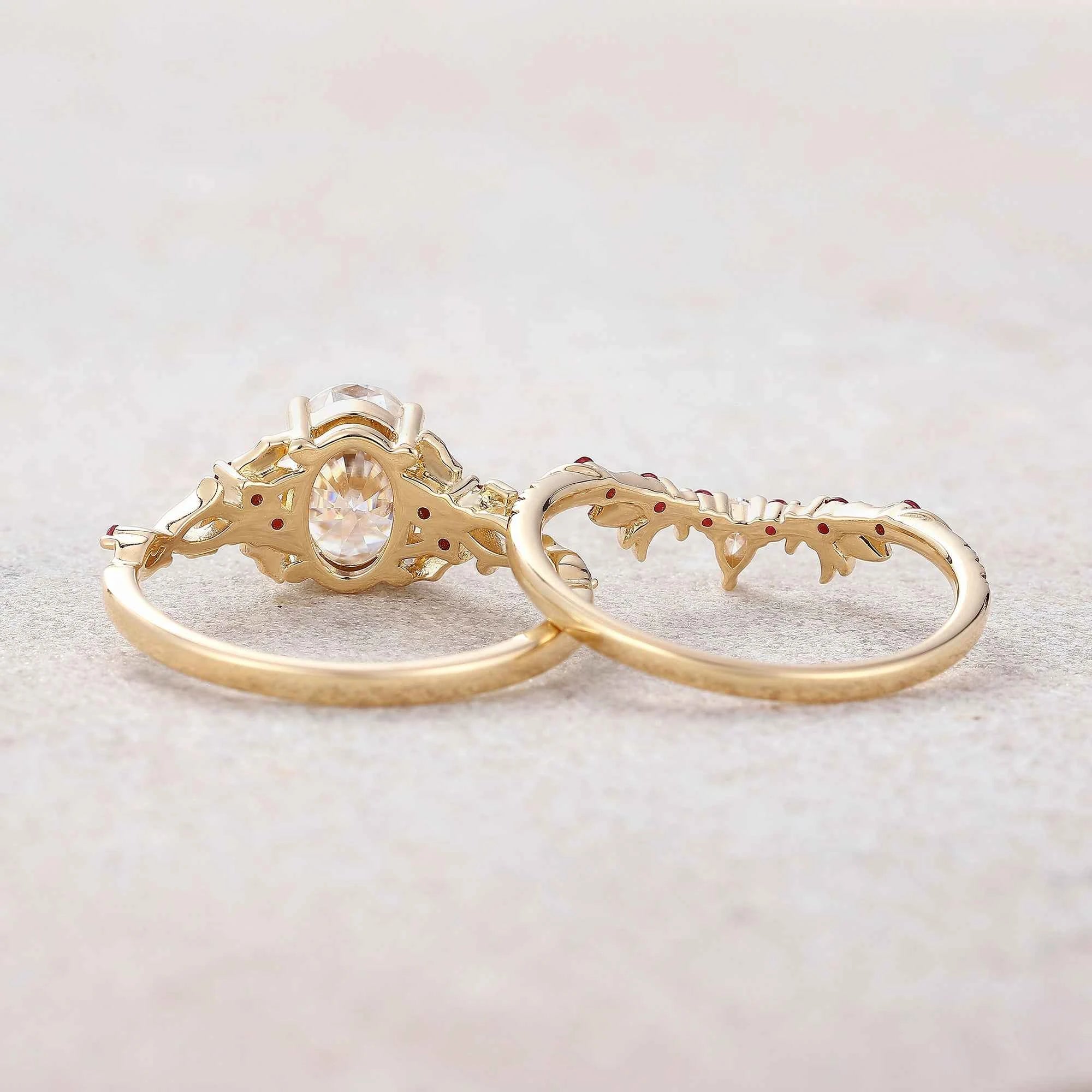 Leaf Inspired | Christmas Holly Leaf Moissanite Engagement Ring Set