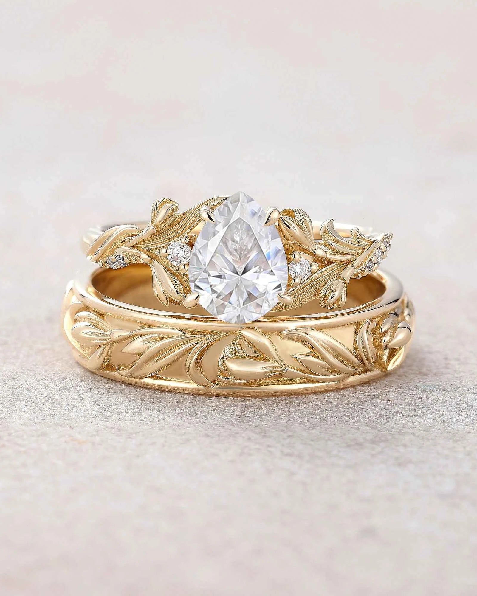 Floral Inspired | 2pcs Snowdrop Design Moissanite Couple Rings