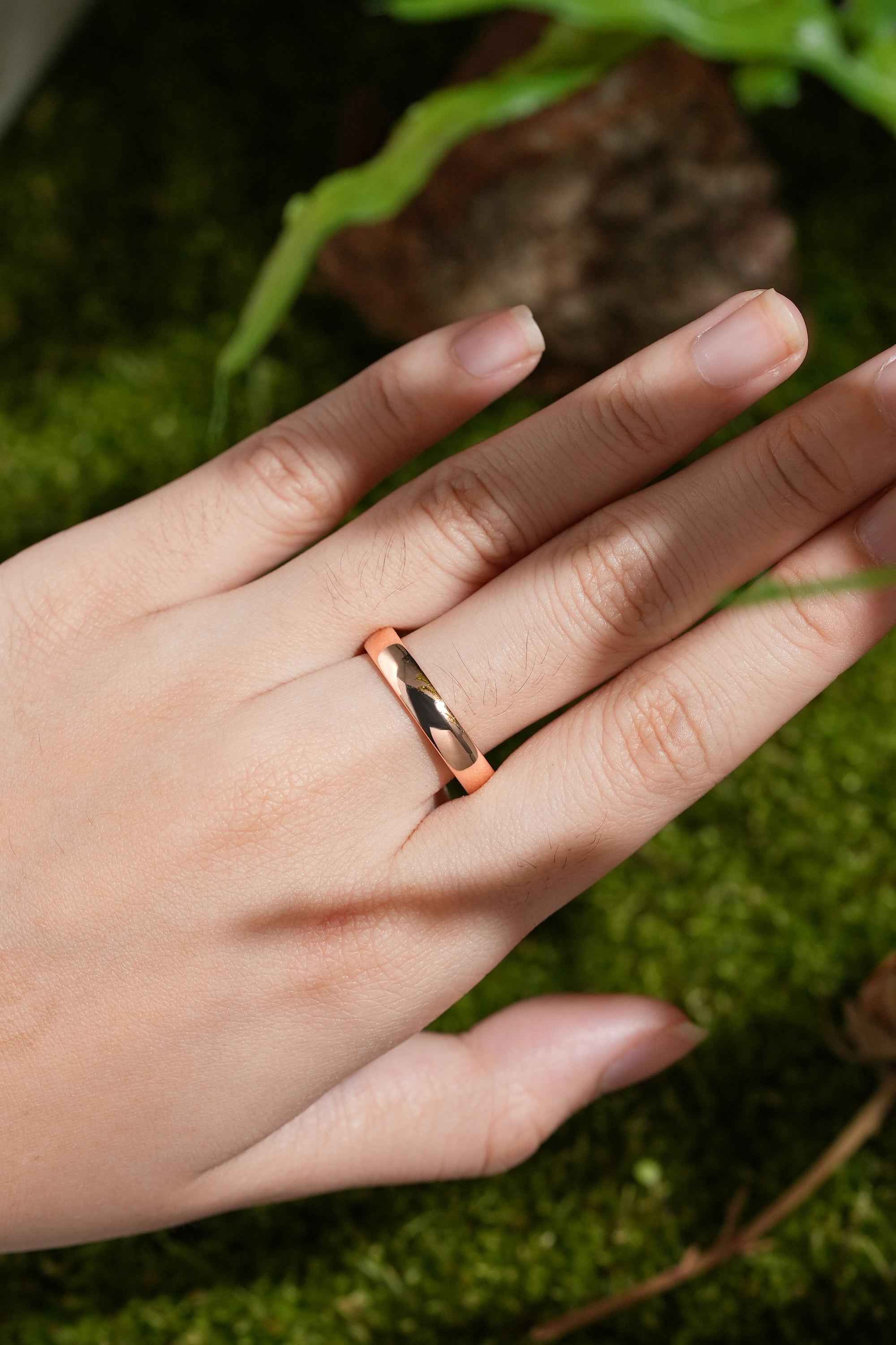 Moon Inspired | Unique Moon Design Sapphire Wedding Band