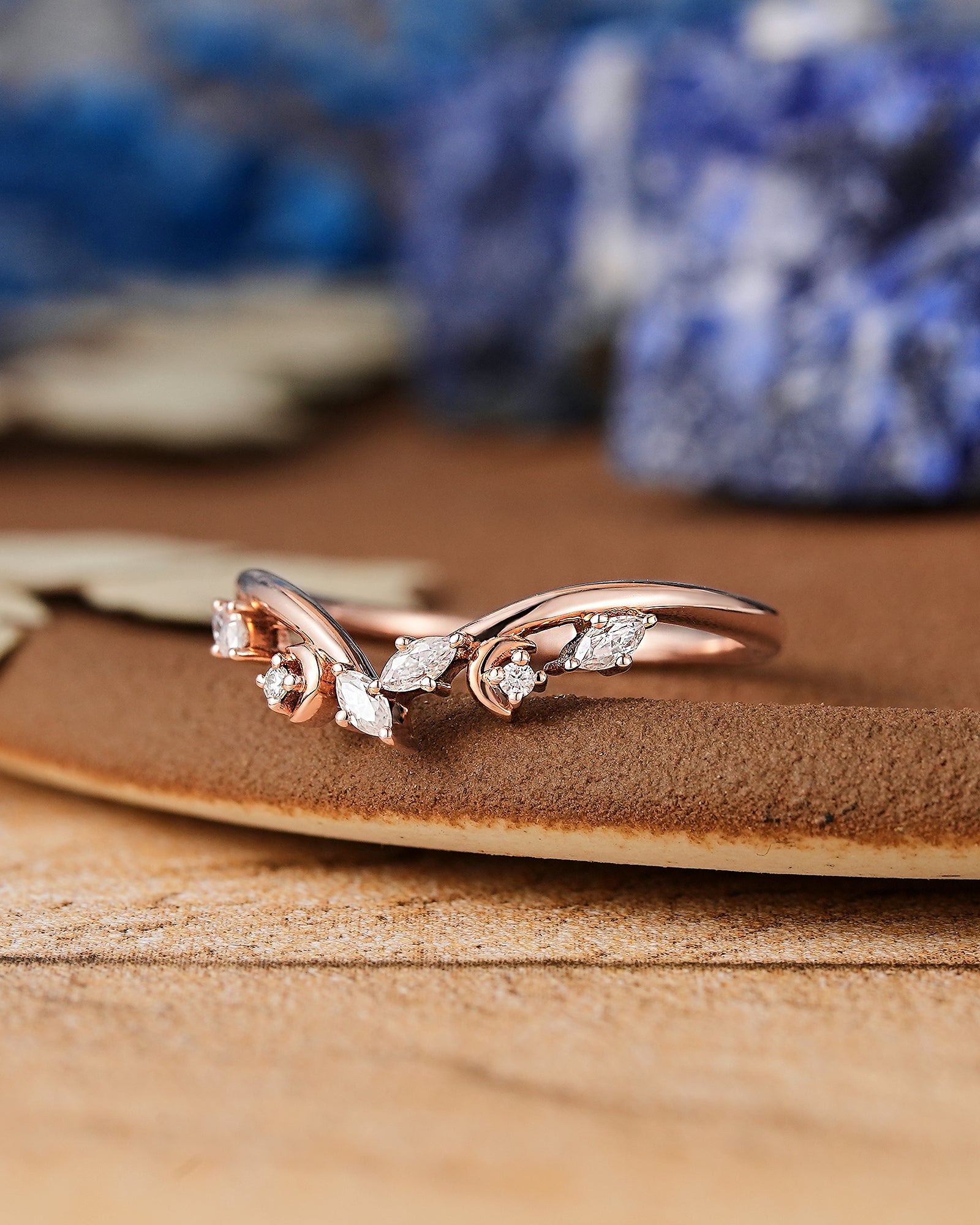 Moon Inspired Design Yellow Gold Curved Wedding Band - LCCjewelry