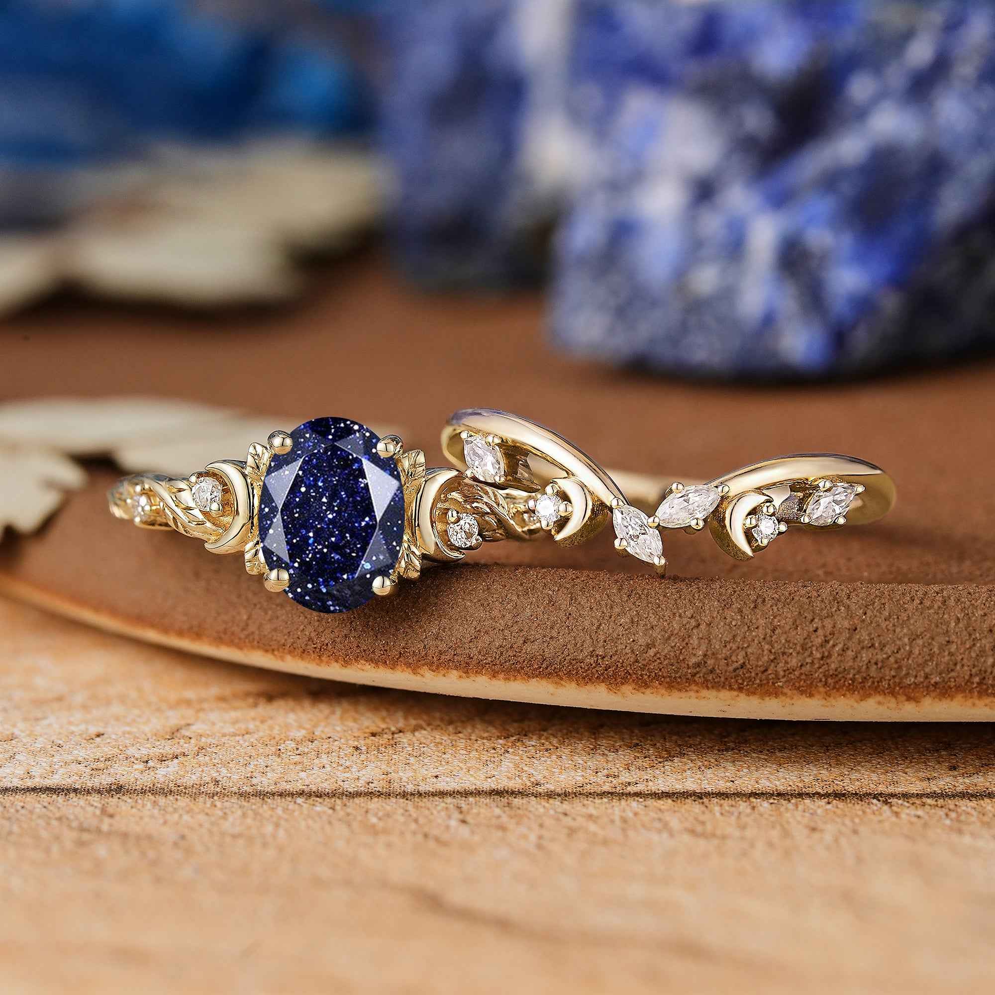 Moon Inspired | Sandstone Leaf & Moon Engagement Ring Set