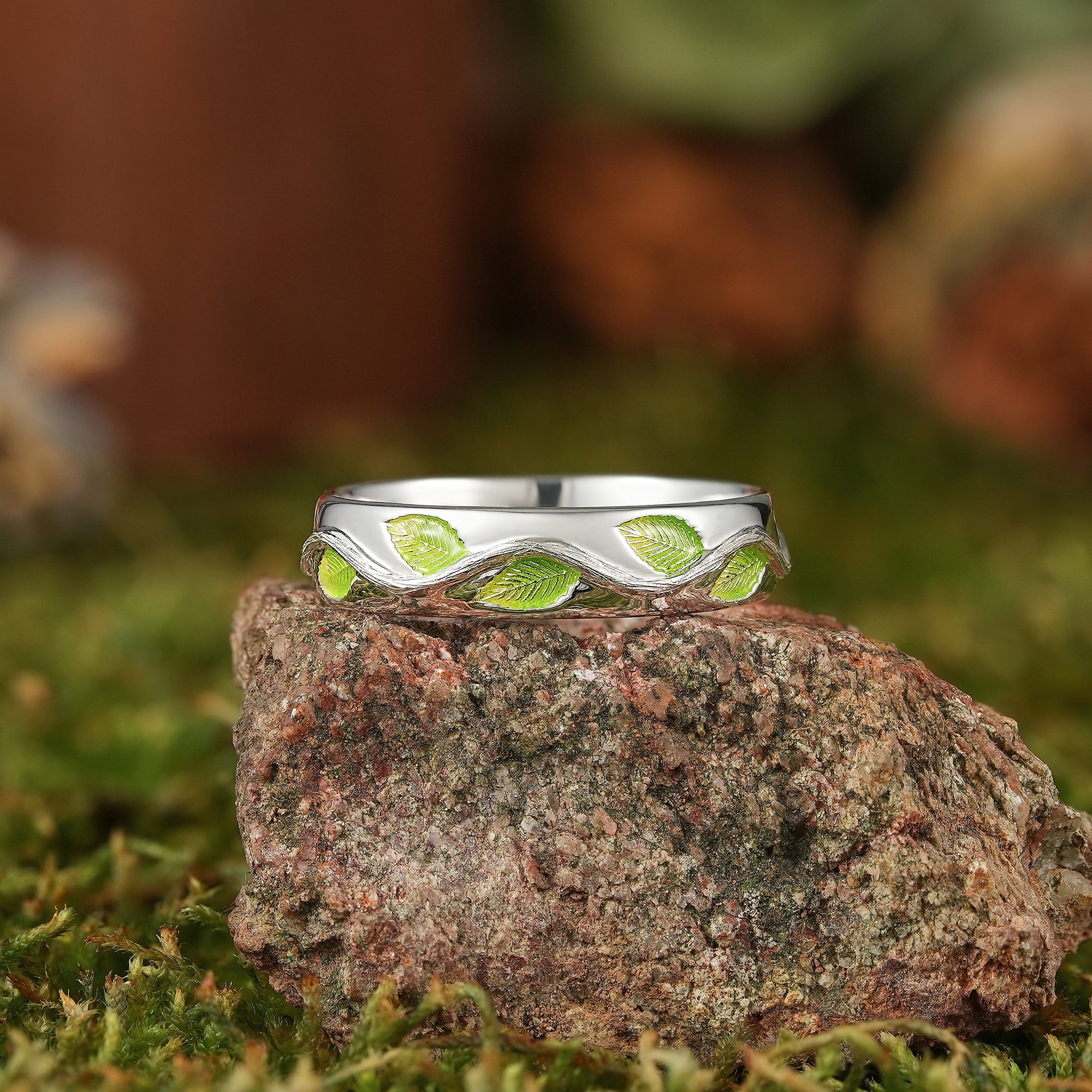 LCCjewelry | Nature Inspired Green Leaf Enamel Wedding Band - LCCjewelry