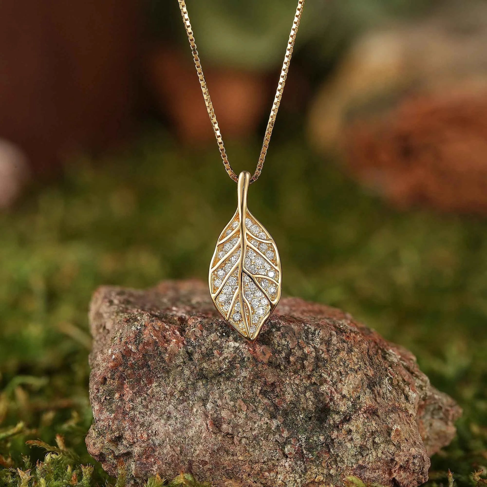 Leaf Inspired | A Spring Leaf Necklace with Moissanite