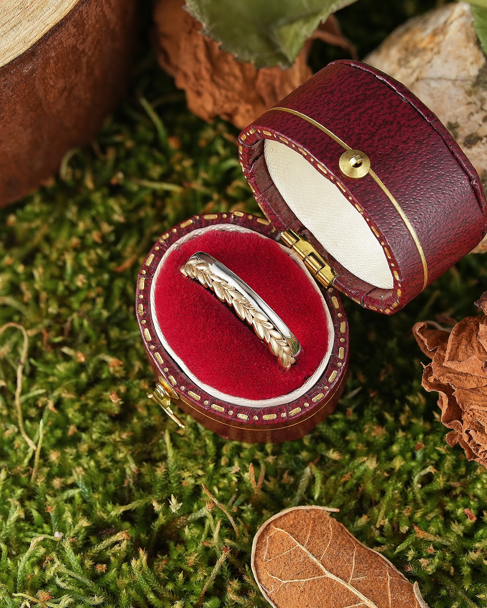 LCCjewelry | Nature Inspired Wheat Leaf Wedding Band - Unique Two Tone Design - LCCjewelry