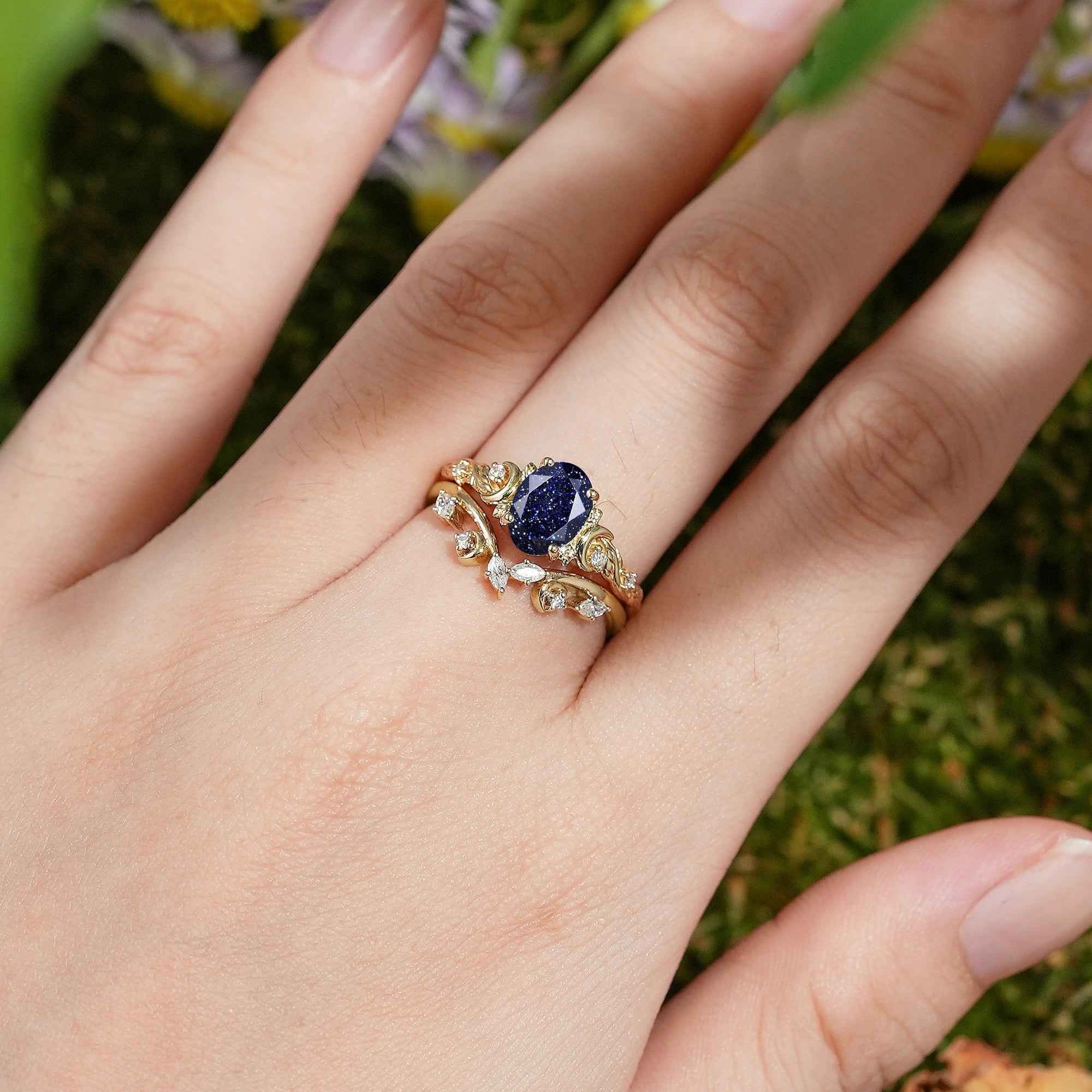 Moon Inspired | Sandstone Leaf & Moon Engagement Ring Set