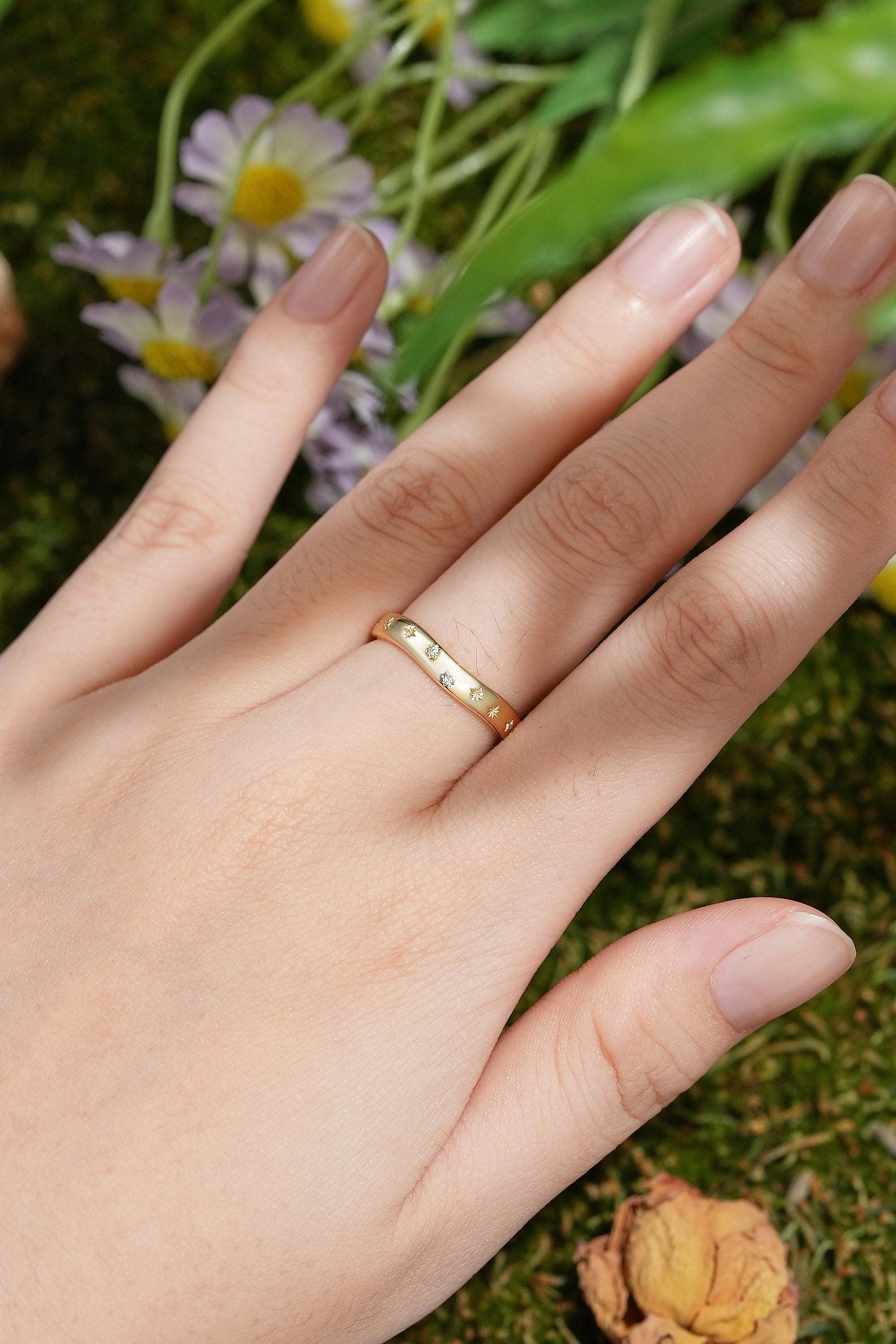 Delicate Yellow Gold Starburst Wedding Band with Moissanite - LCCjewelry