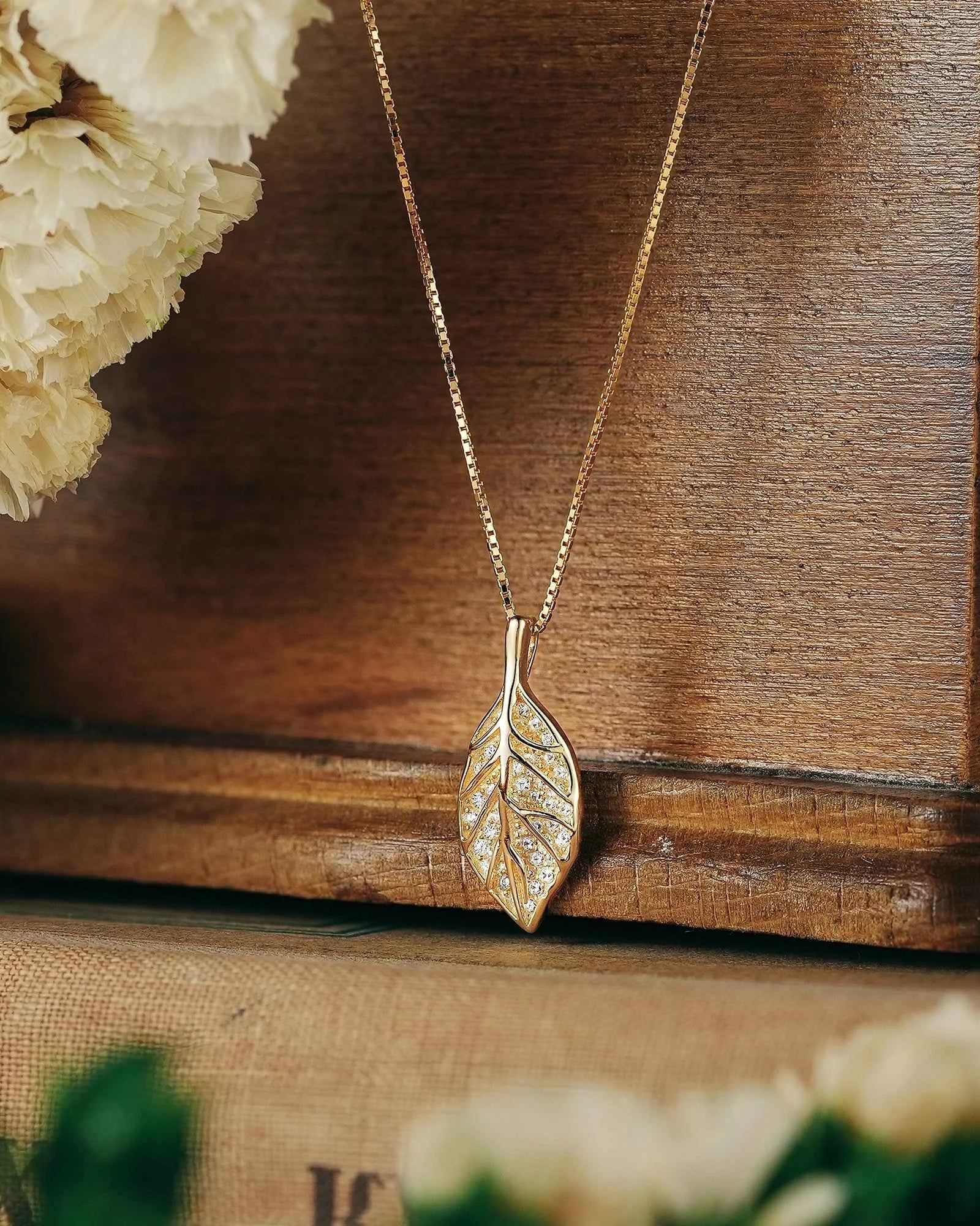Leaf Inspired | A Spring Leaf Necklace with Moissanite