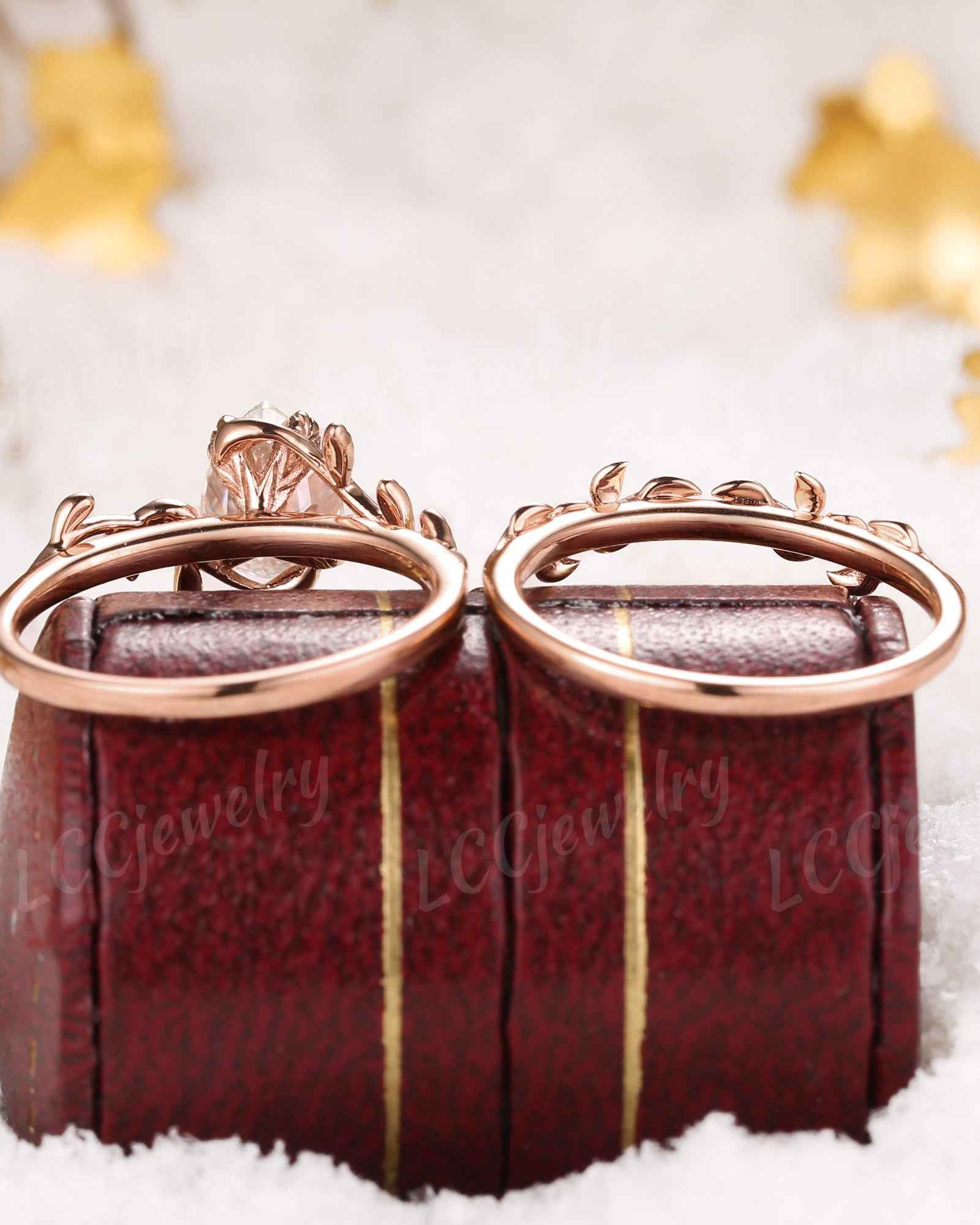 LCCjewelry | Unique Pear Cut Moissanite Engagement Ring Set