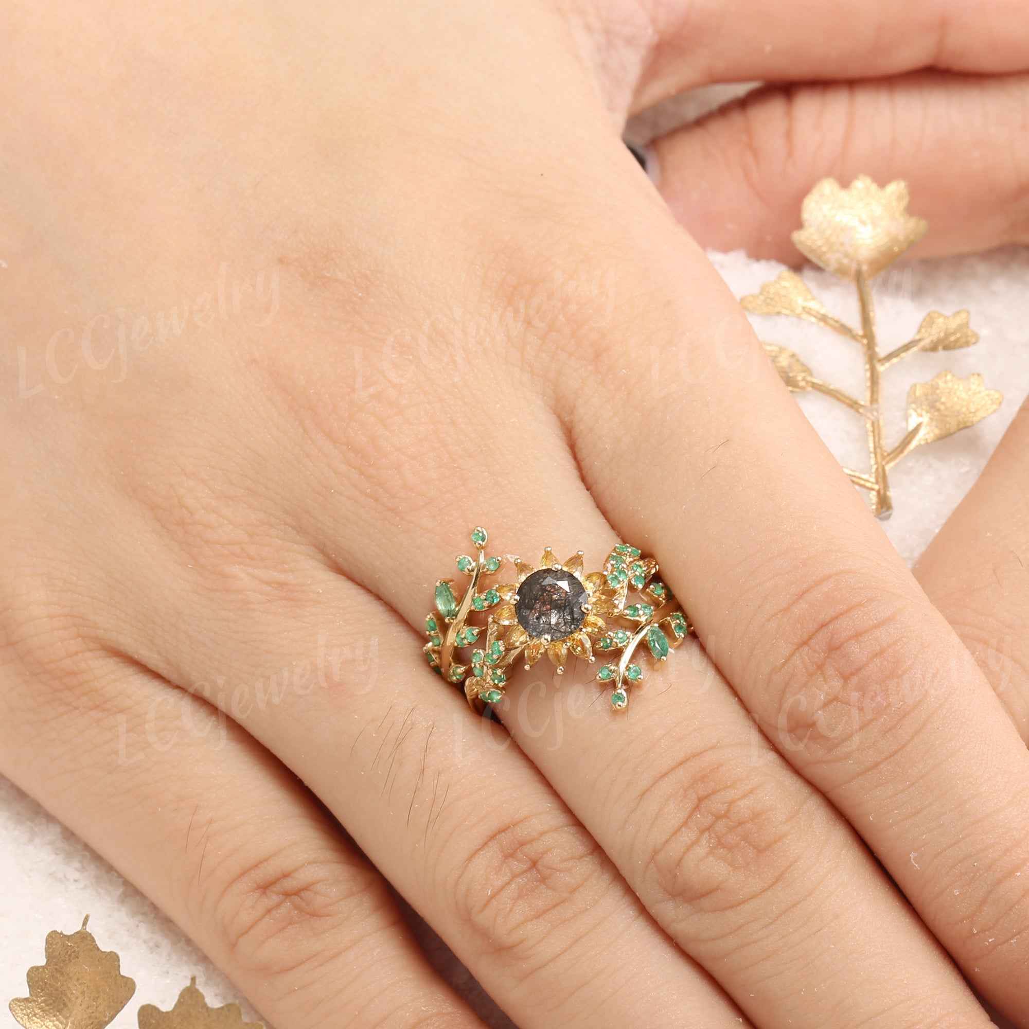 LCCjewelry | One of a Kind Sunflower Design Engagement Ring Set