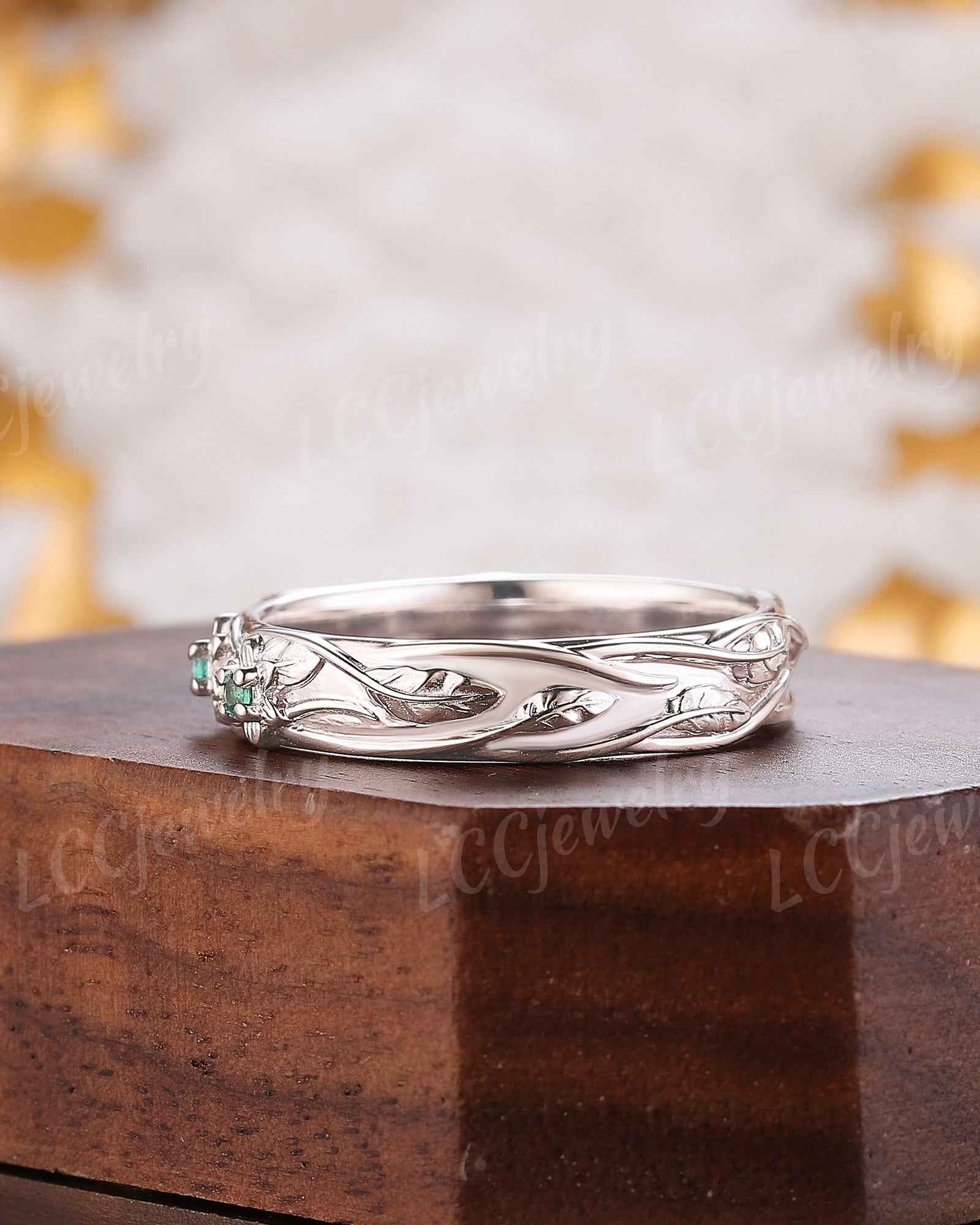 Leaf Inspired | Emerald Laurel Flower Wedding Band