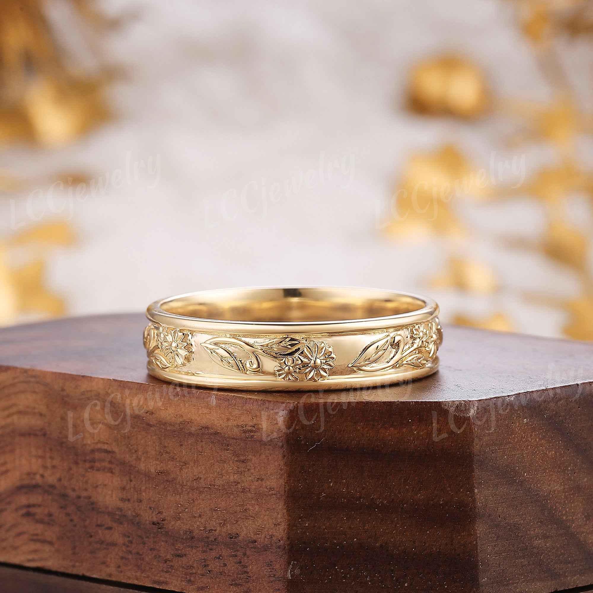 Floral Inspired | Daisy Design Wedding Band April Birth Flower