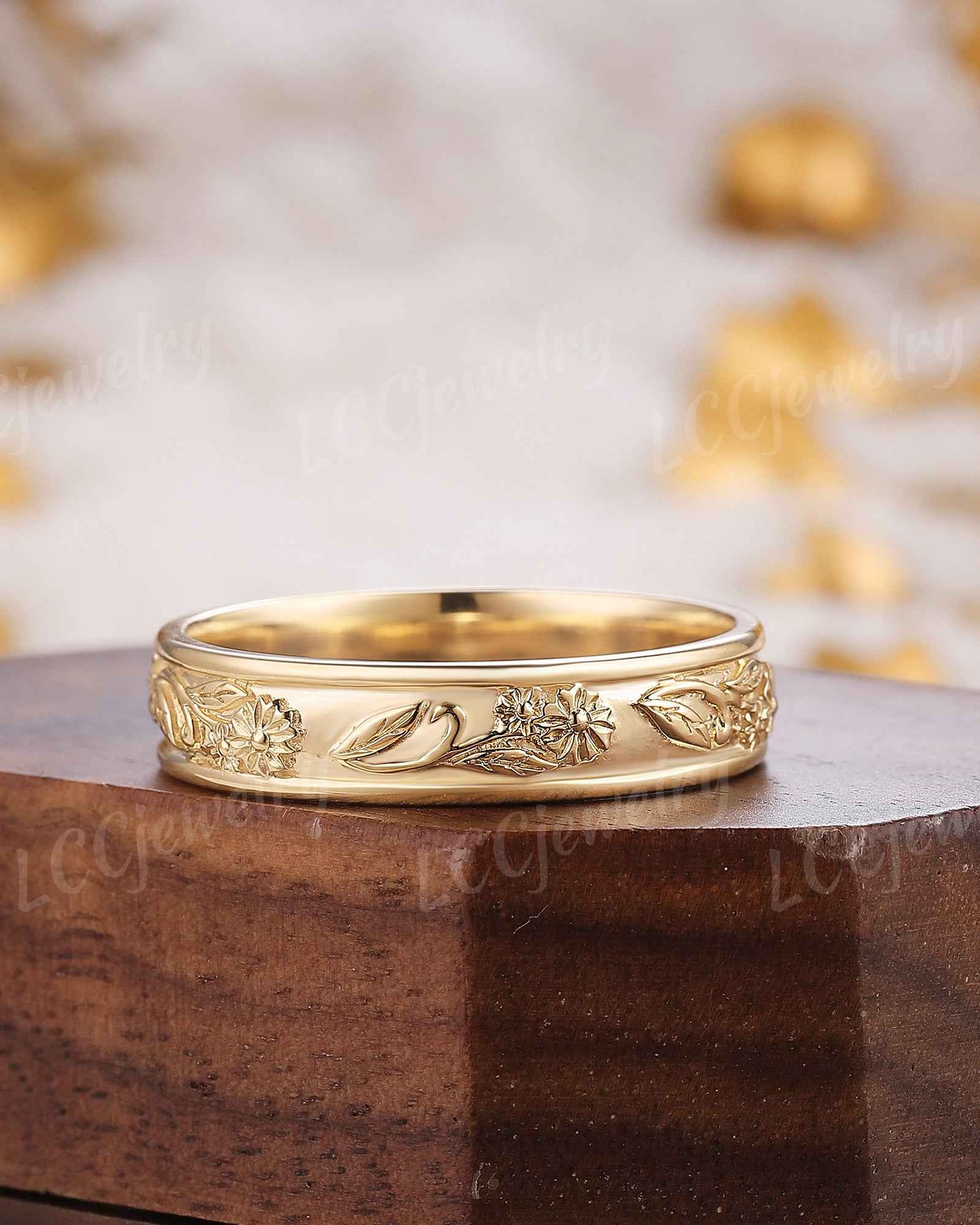 Floral Inspired | Daisy Design Wedding Band April Birth Flower
