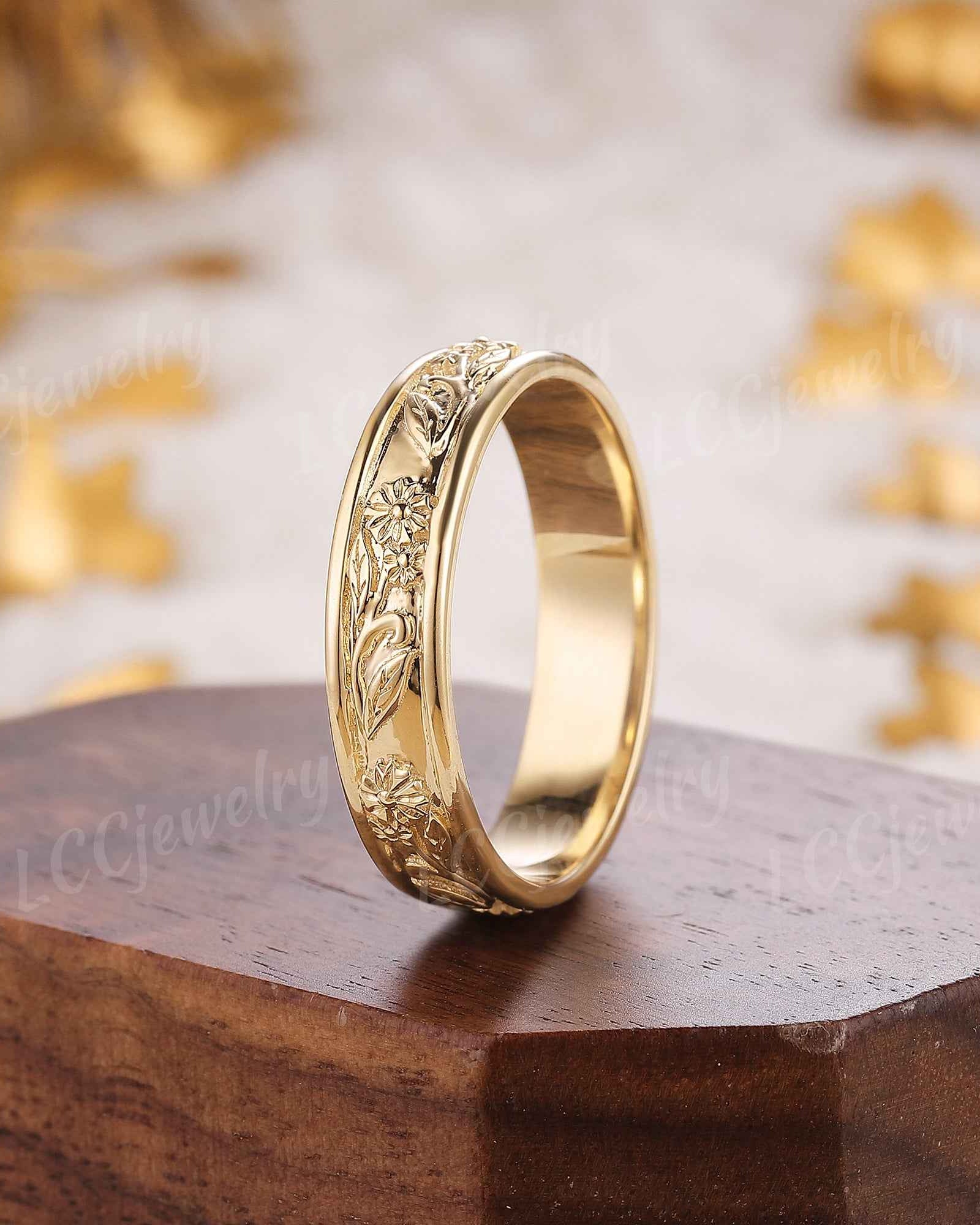 Floral Inspired | Daisy Design Wedding Band April Birth Flower