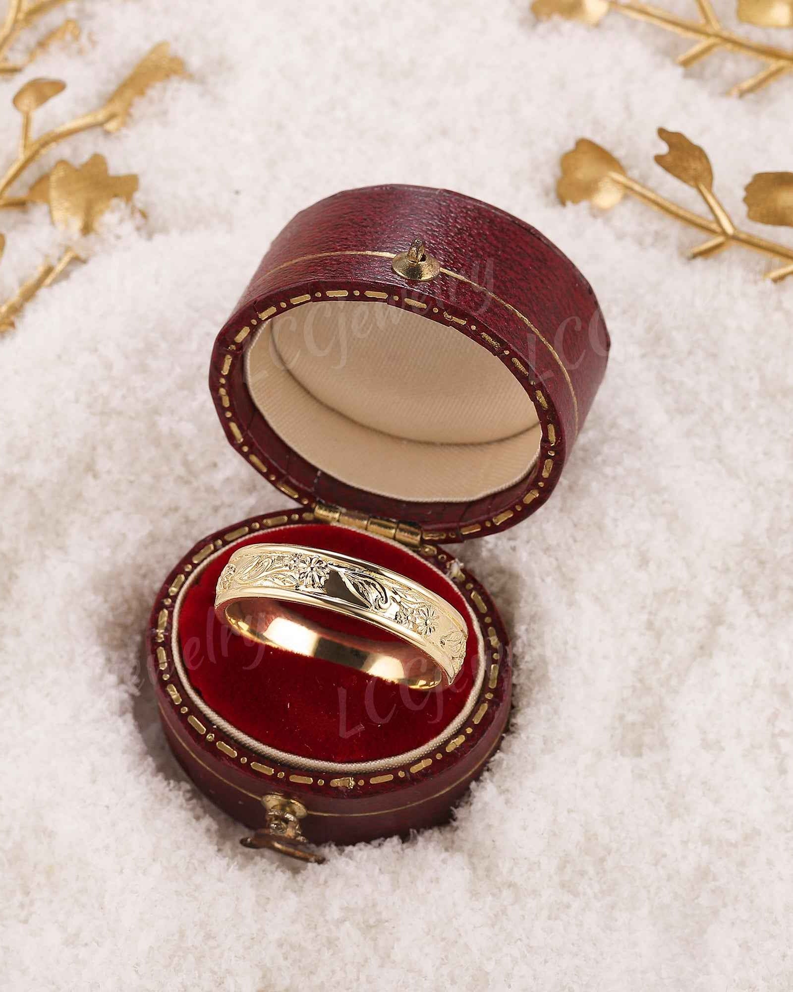 Floral Inspired | Daisy Design Wedding Band April Birth Flower