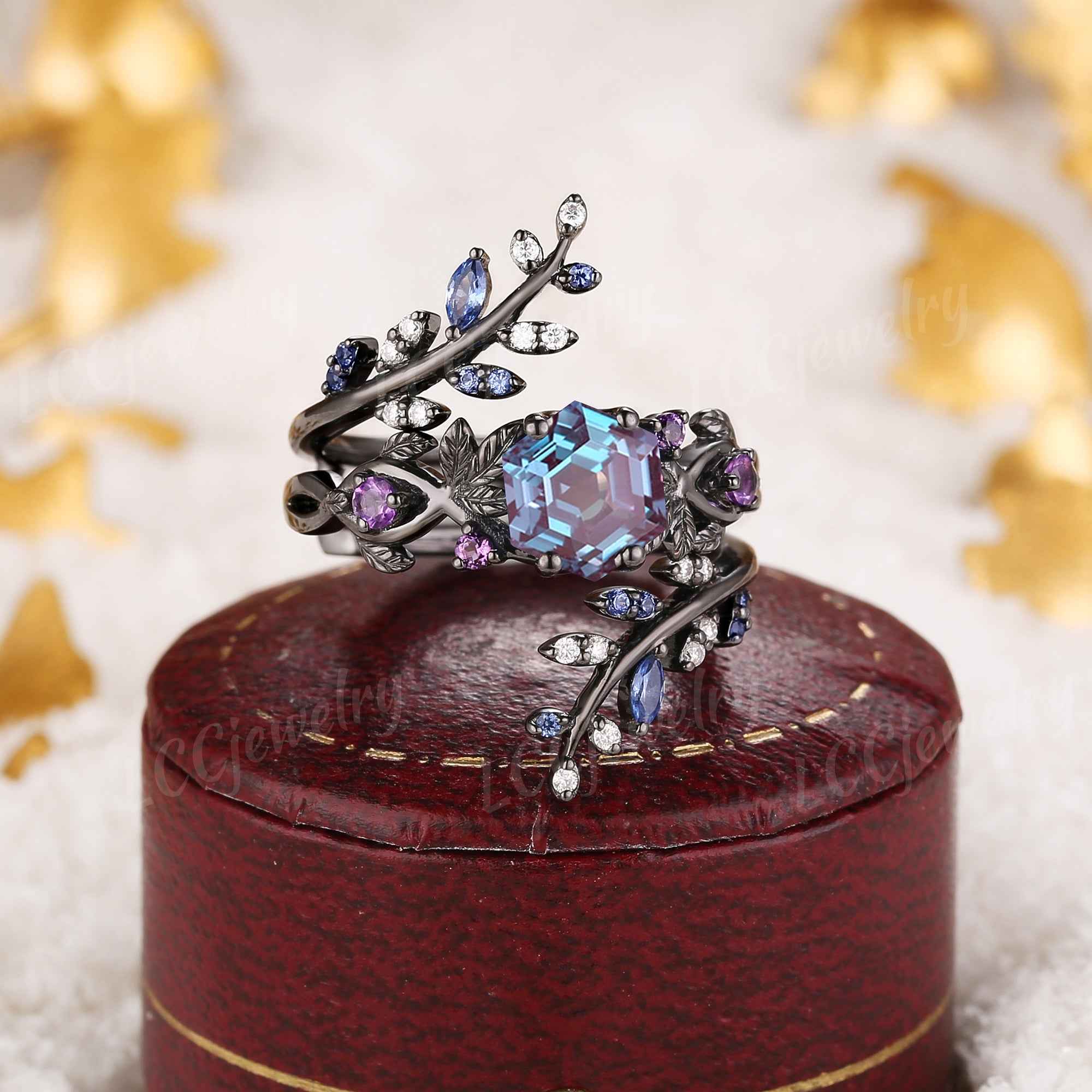 Leaf Inspired | Gothic black gold alexandrite engagement ring set
