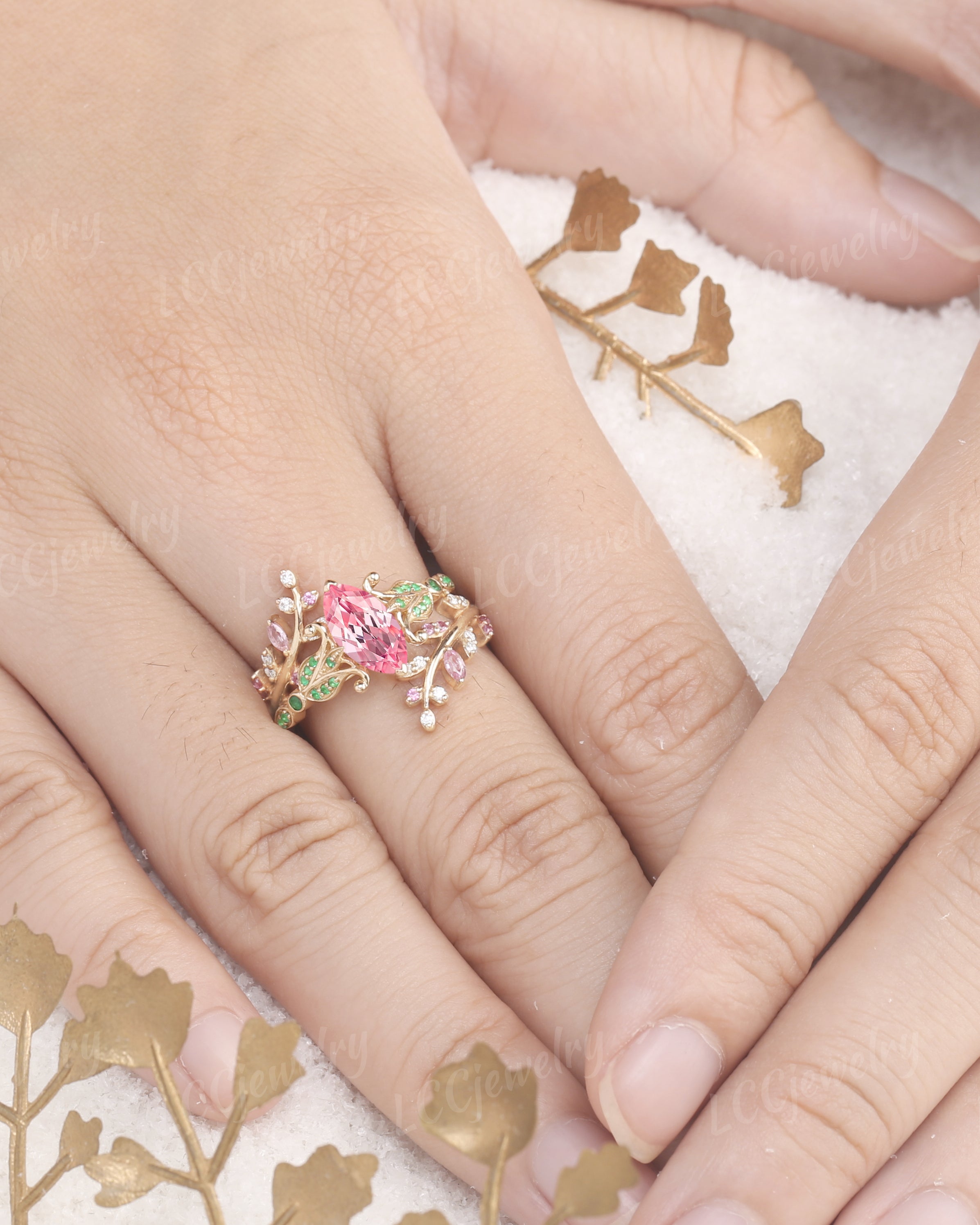 Floral Inspired | Papalacha Sapphire Iris Design Engagement Ring Set - LCCjewelry