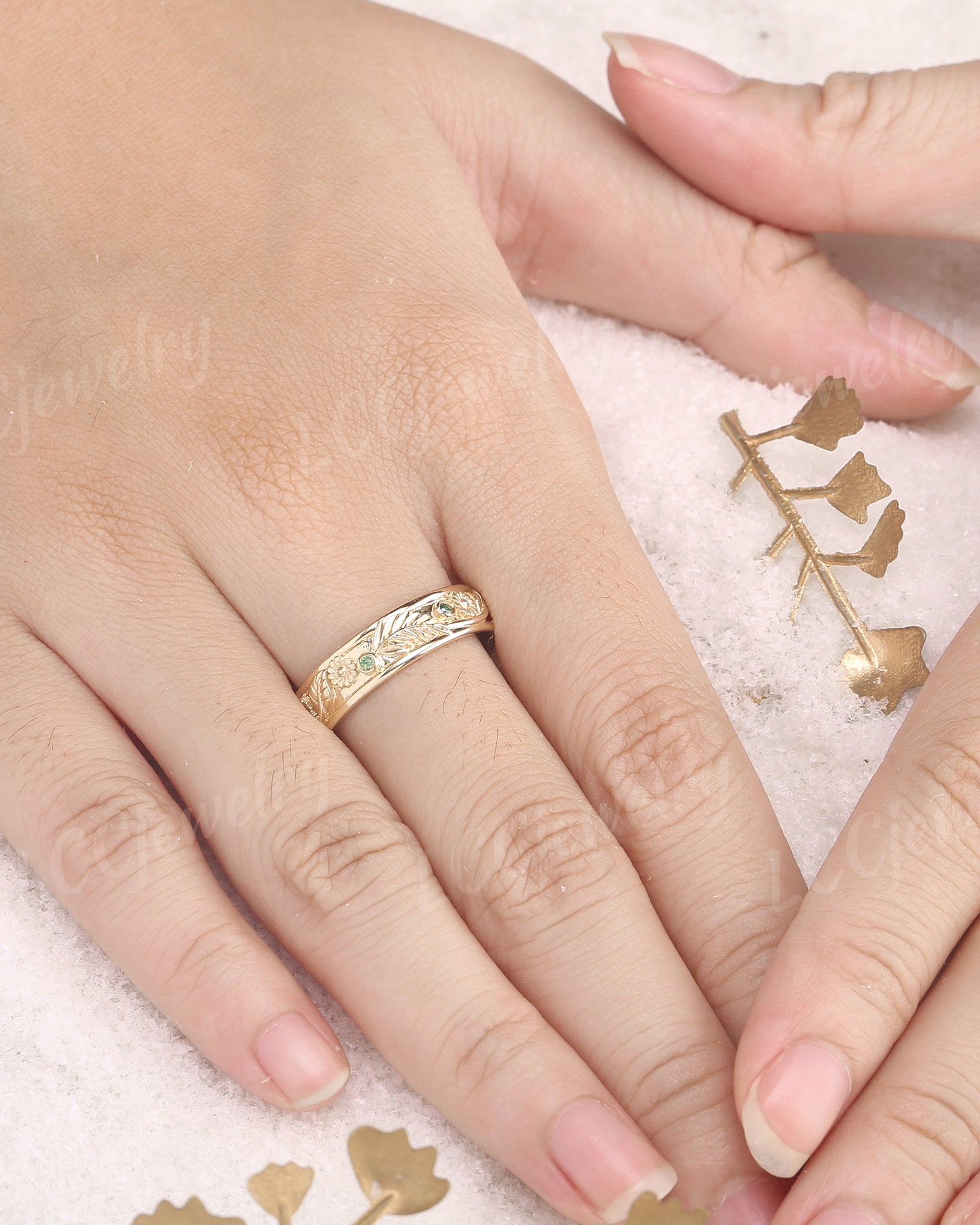 Flower Inspired | Nature Inspired Daisy Design Wedding Band Yellow Gold April Birth Flower Ring - LCCjewelry