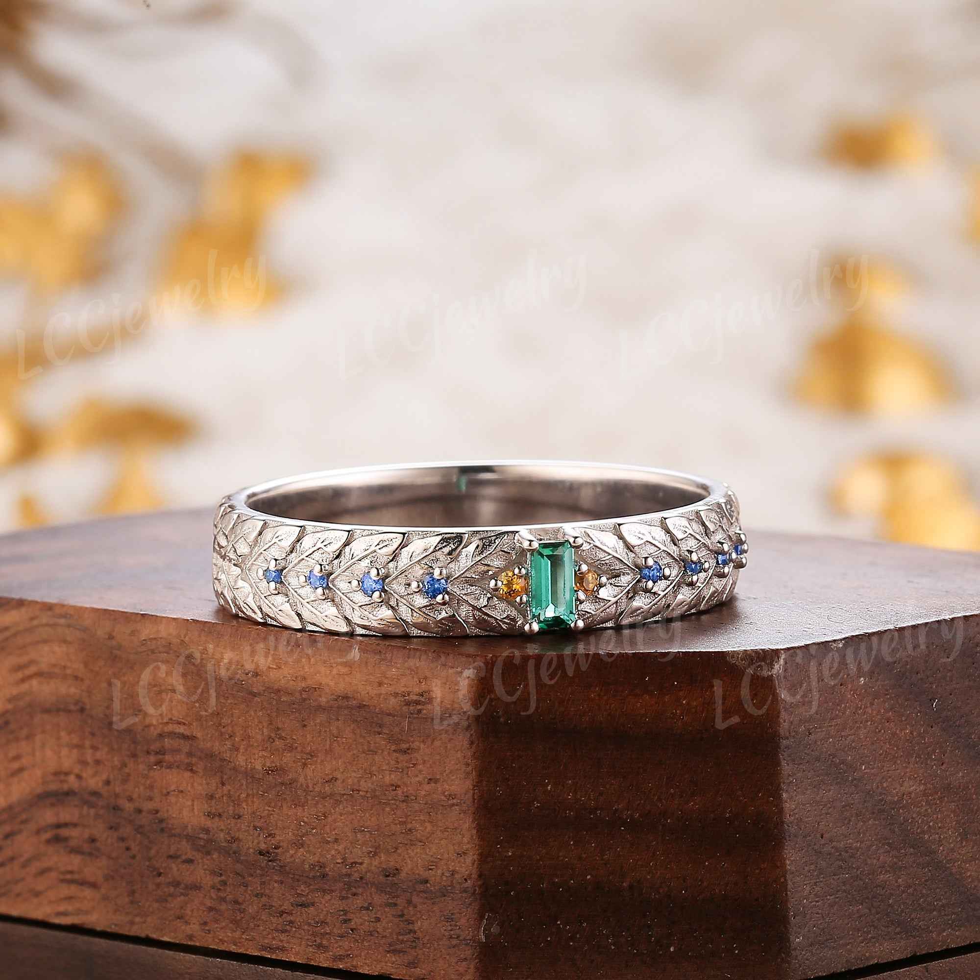 Leaf Inspired | Papalacha & Sapphire Laurel Leaf Wedding Band