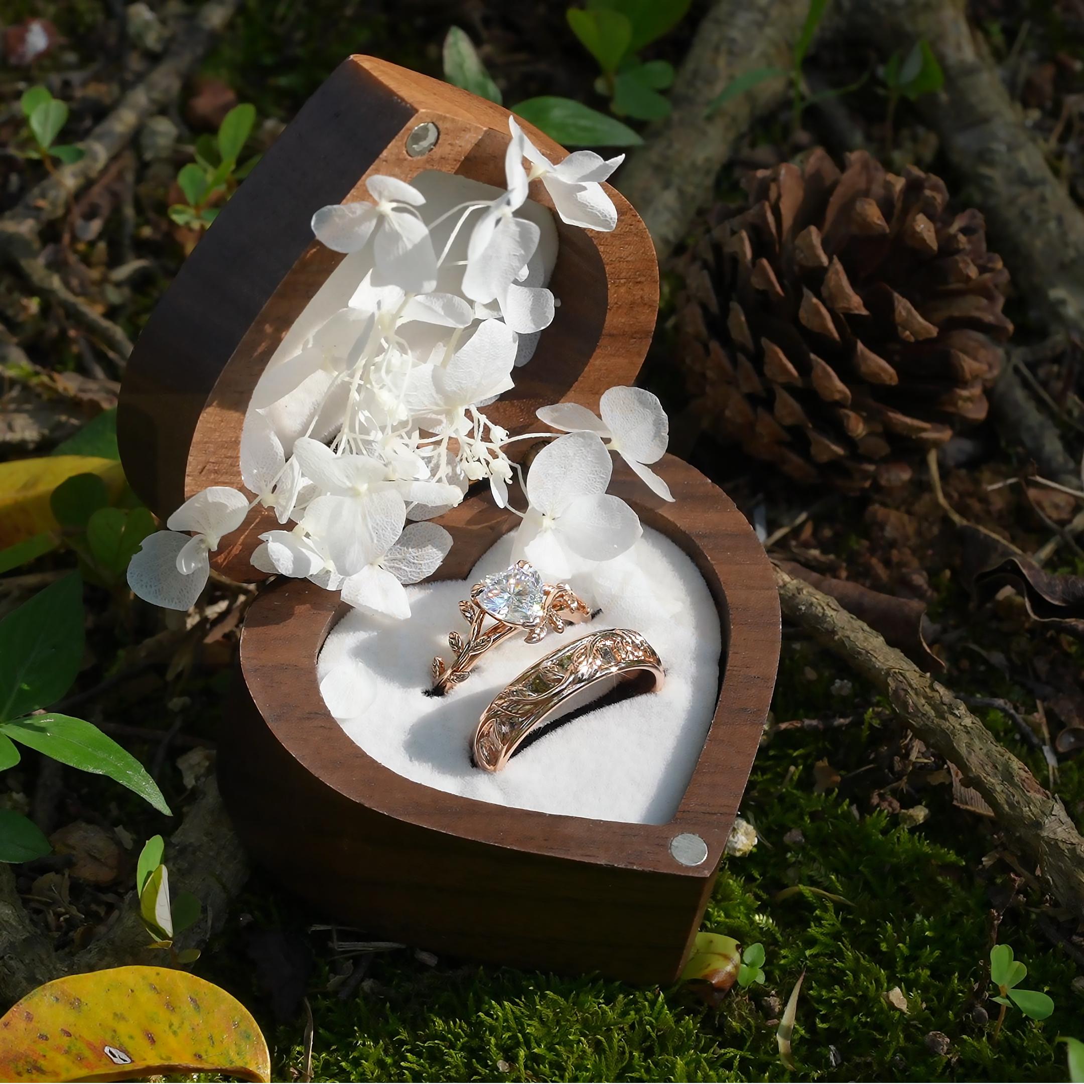 Top 5 Nature-Inspired Couple Rings for a Dreamy Wedding Season