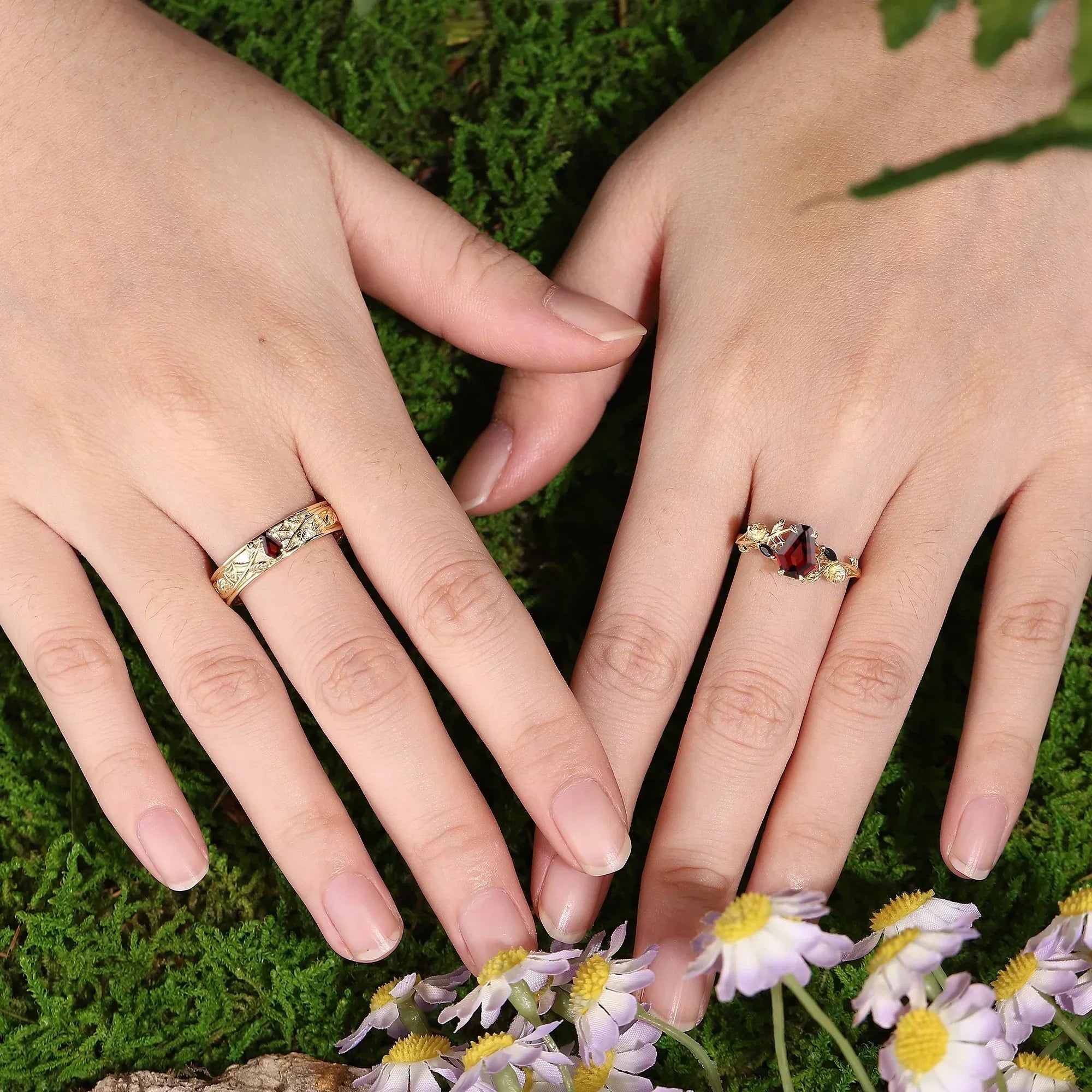 LCCJewelry Floral Engagement Rings: A Blend of Vintage Spirituality and Modern Elegance